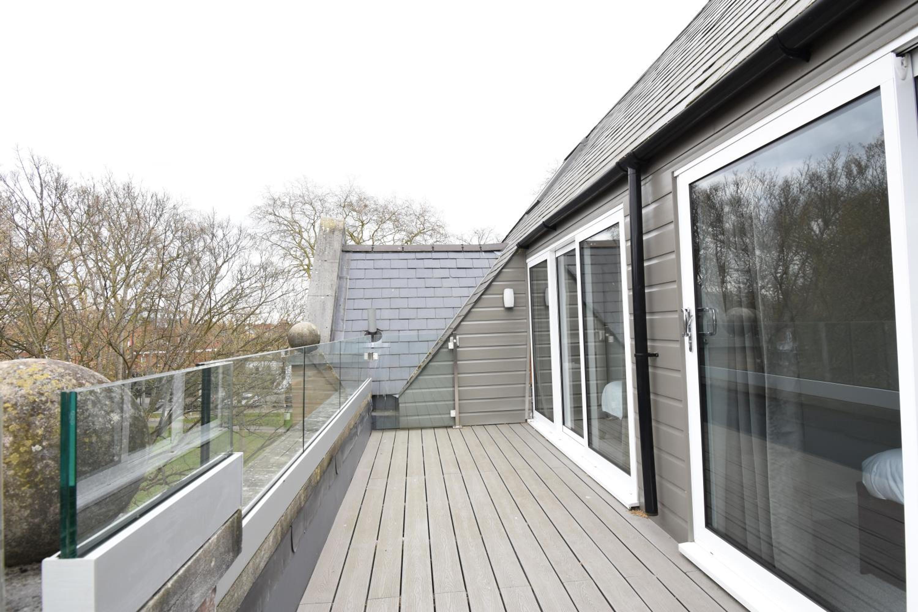 balcony