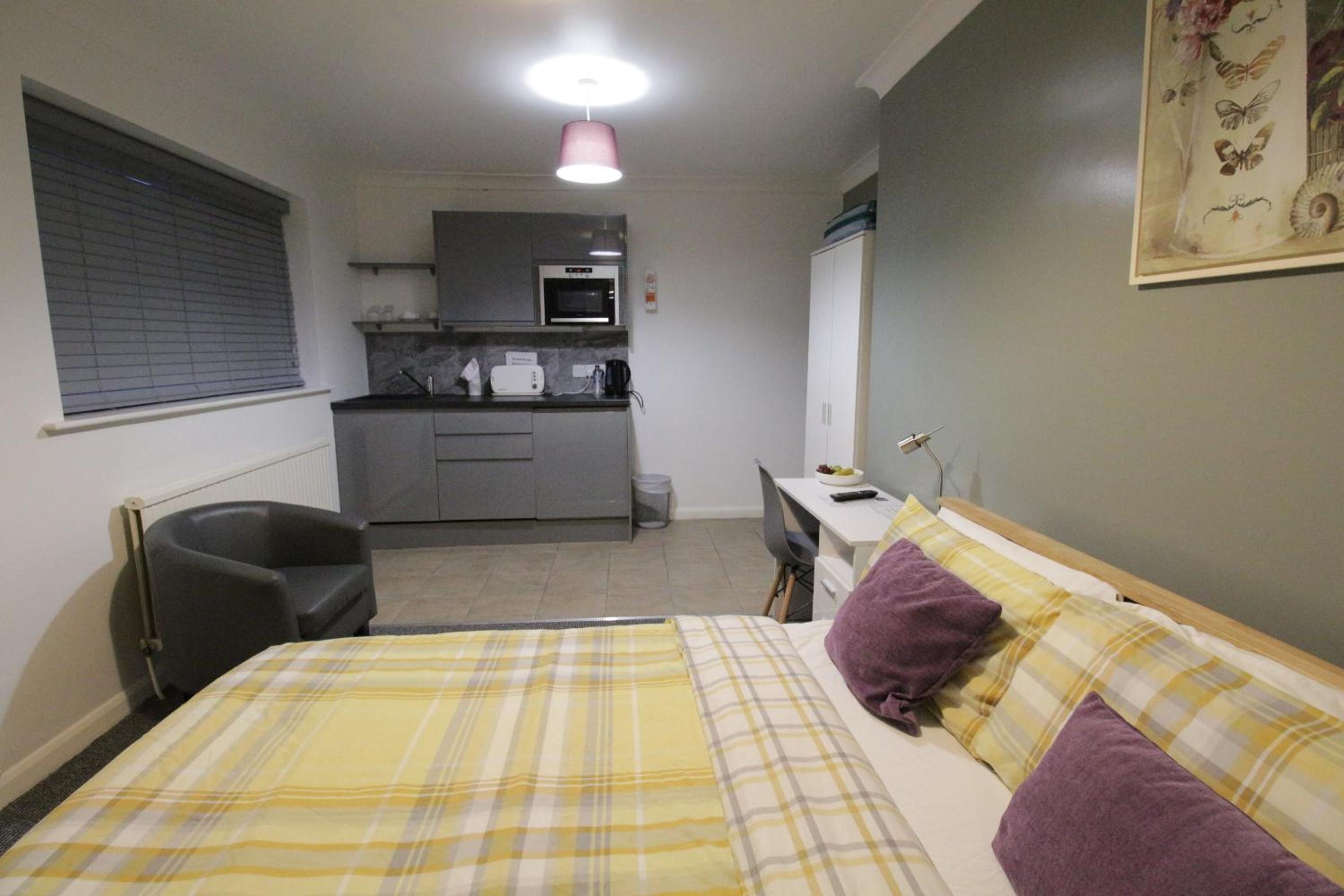 Photo 12