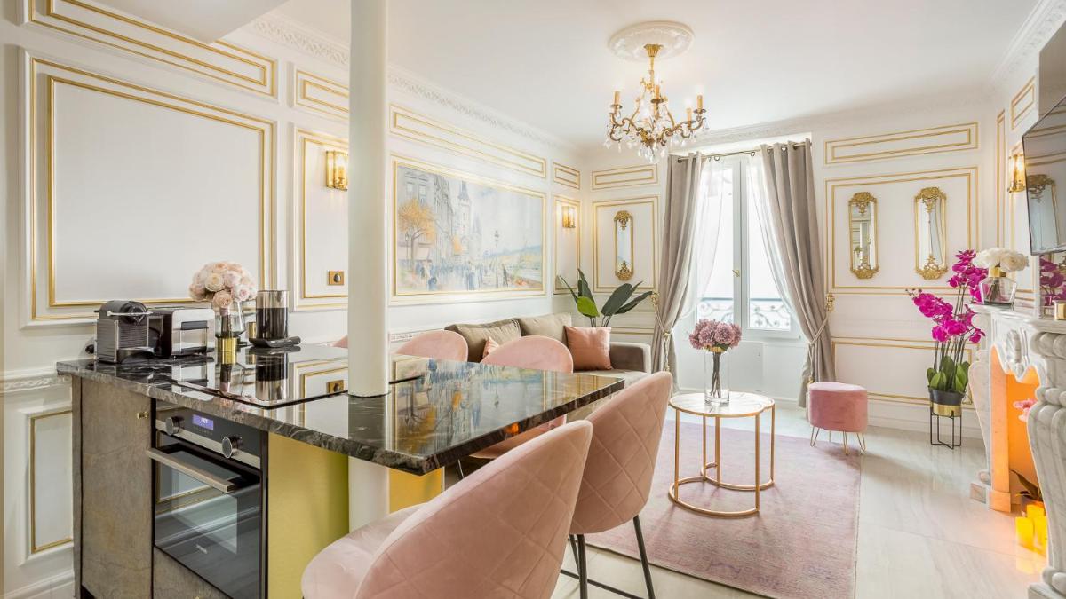 Luxury 2 bedroom Apartment - Eiffel Tower