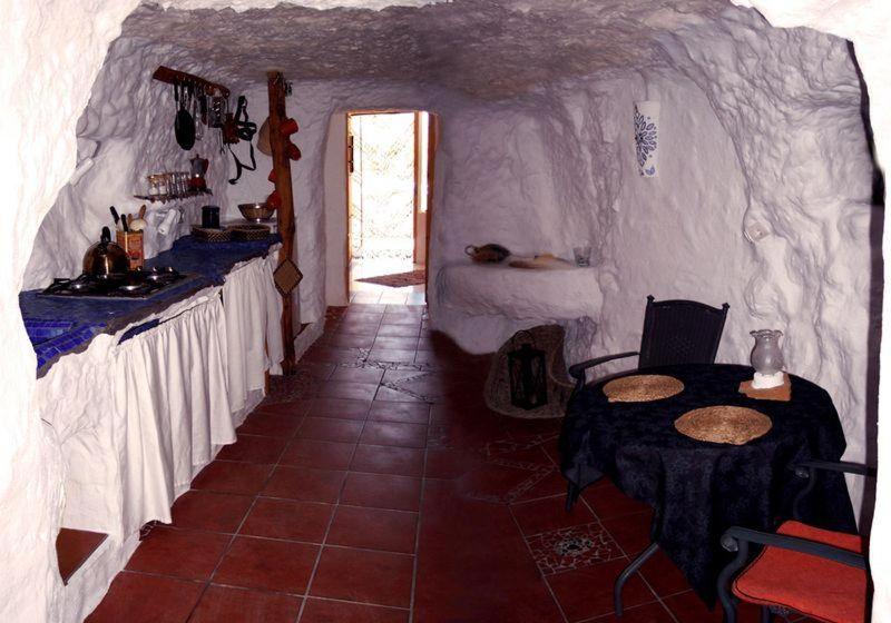 Cueva-Luna-Azul photo 3