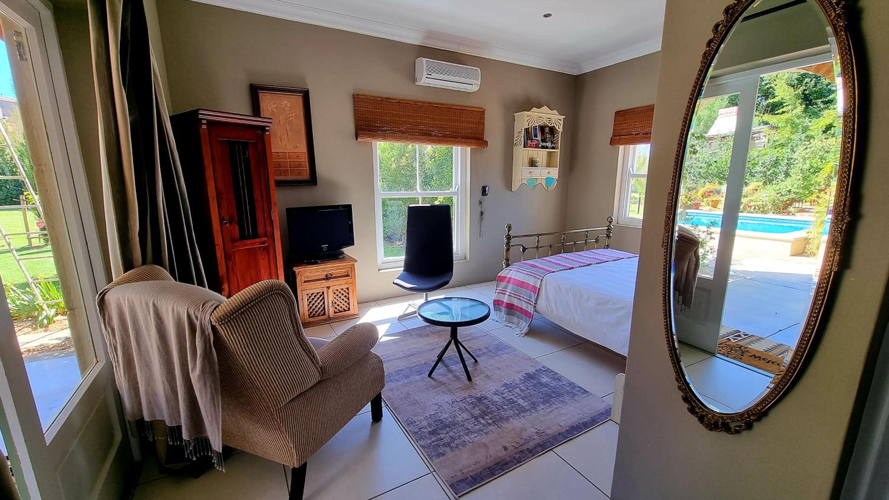 Sandmartins Private Secure Villa view 4