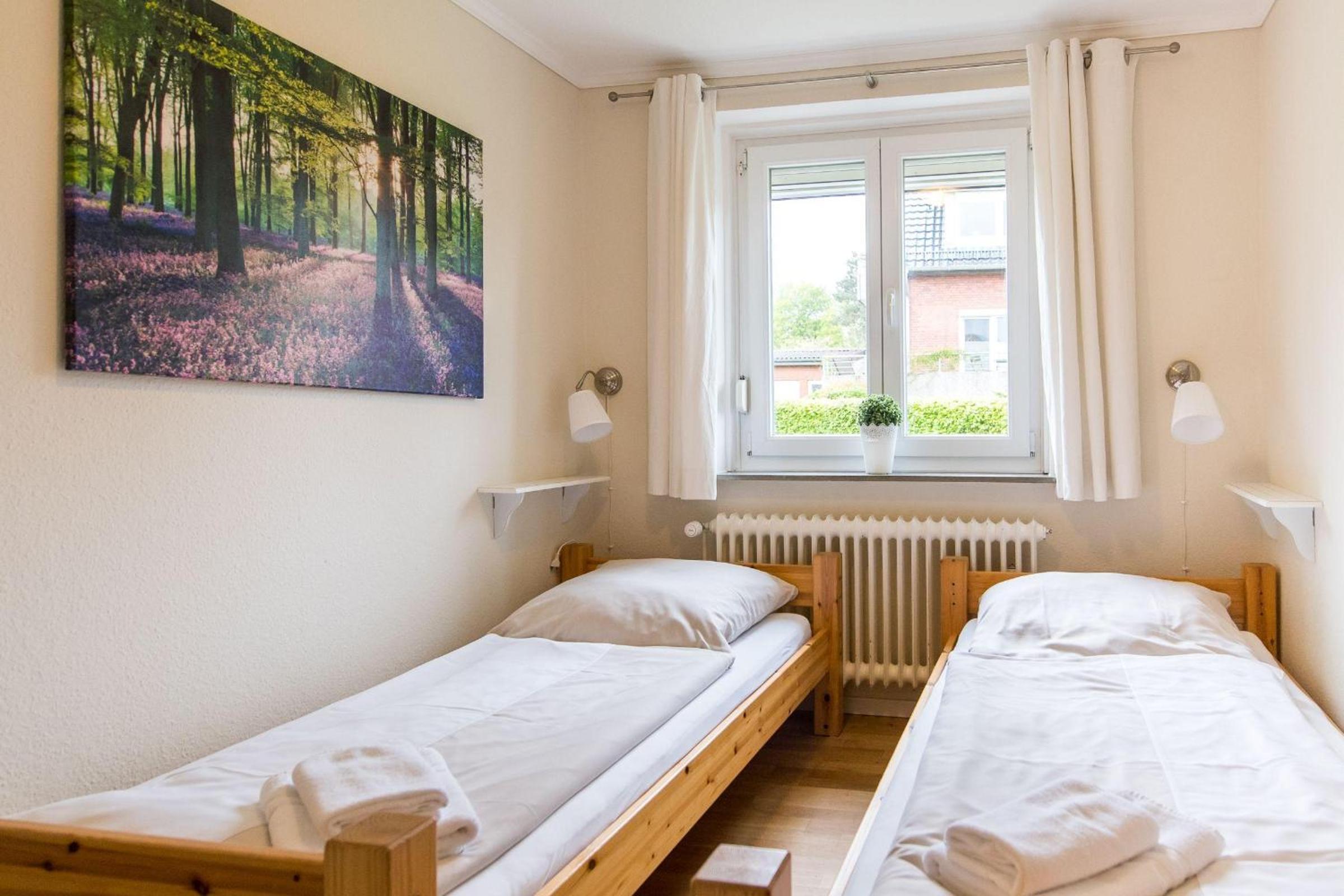 Seeblick II - gemütliche 60qm - ganzes Haus - 50m zum Naturstrand - mit Terrasse und großem Garten
