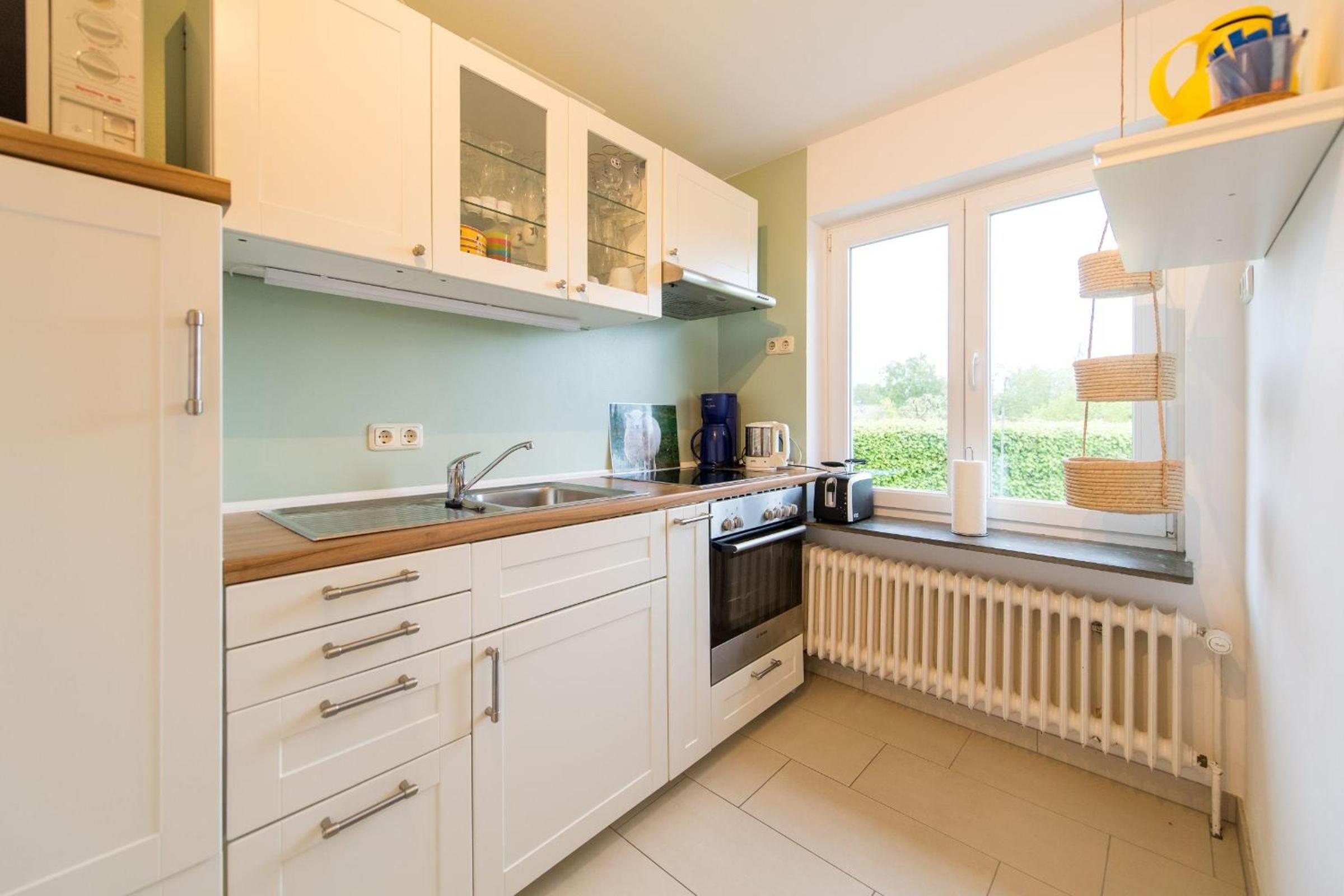 Seeblick II - gemütliche 60qm - ganzes Haus - 50m zum Naturstrand - mit Terrasse und großem Garten