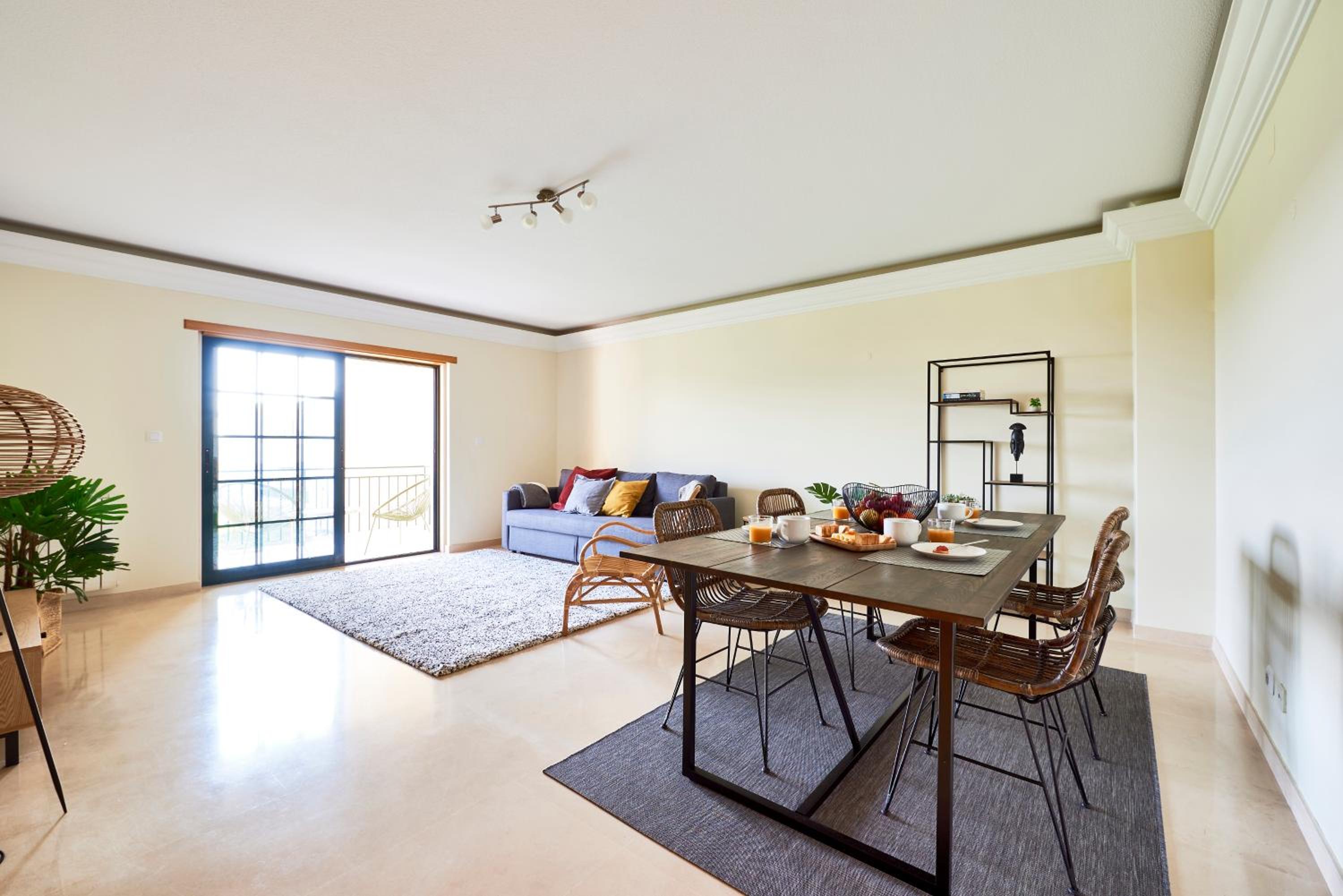 Carcavelos Apartment view 3