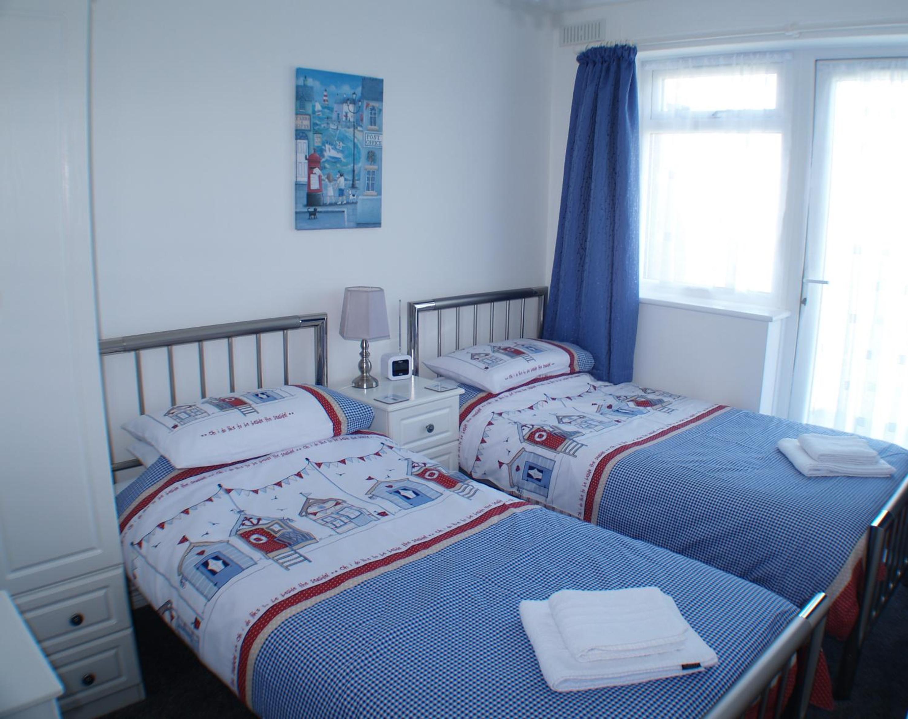Photo 12