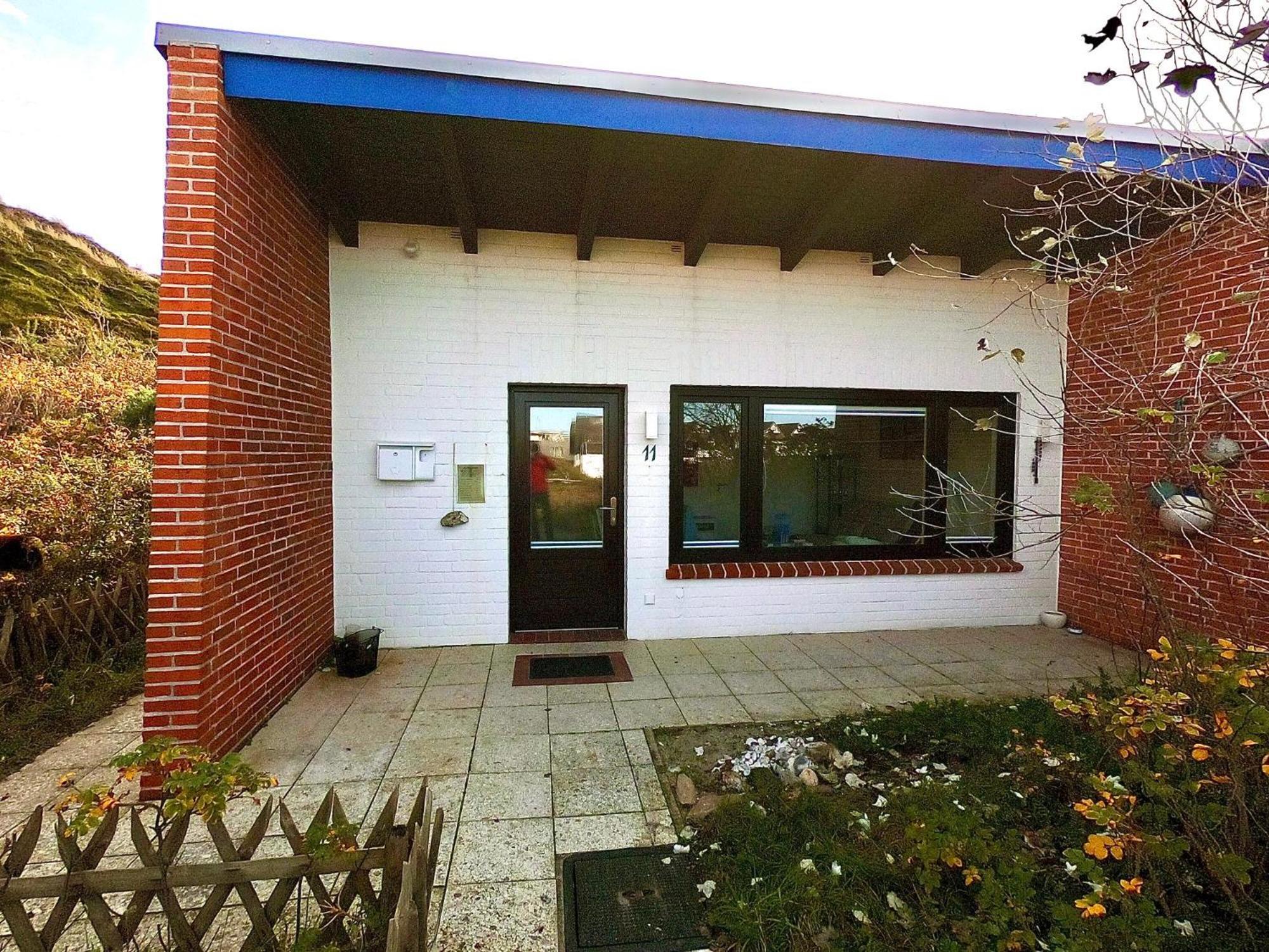Hüs Julia view 2
