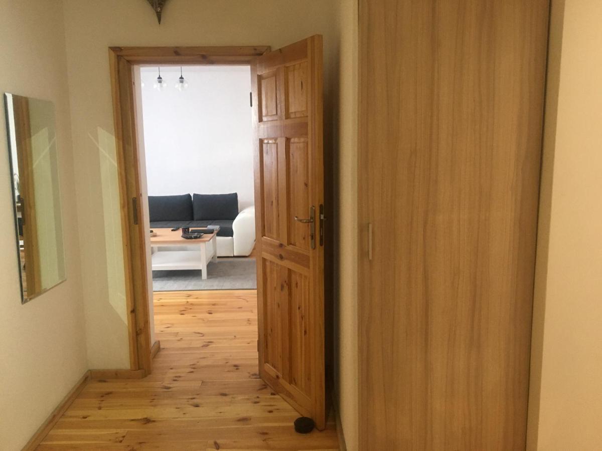 Apartament Hajstra z ogrodem
