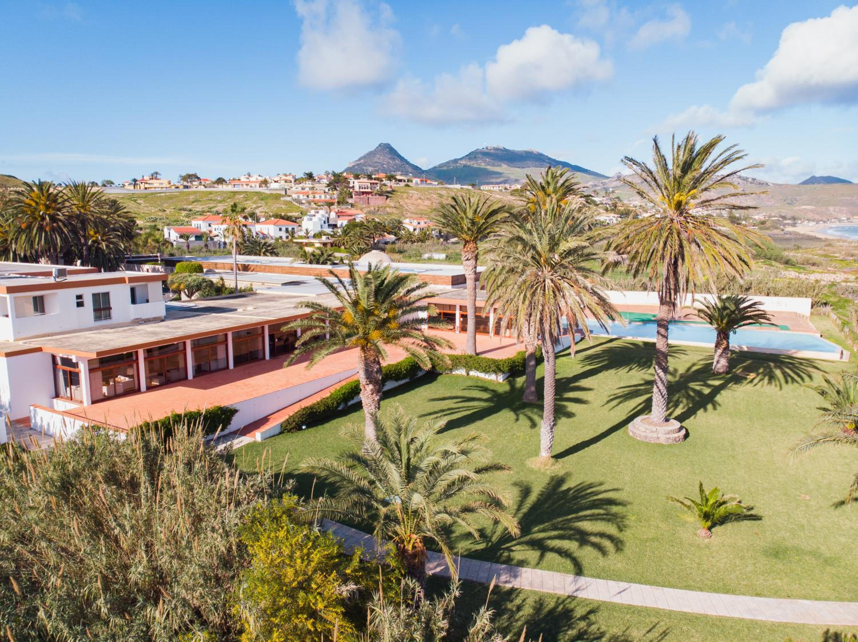 Porto Santo Vacations - Hotel Porto Santo  Spa - Property Image 1