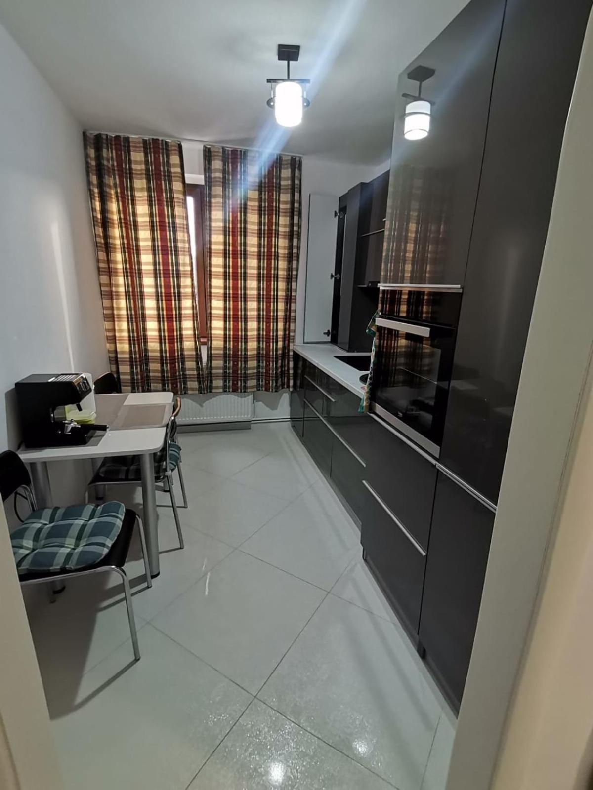 Apartament ultracentral lux view 4