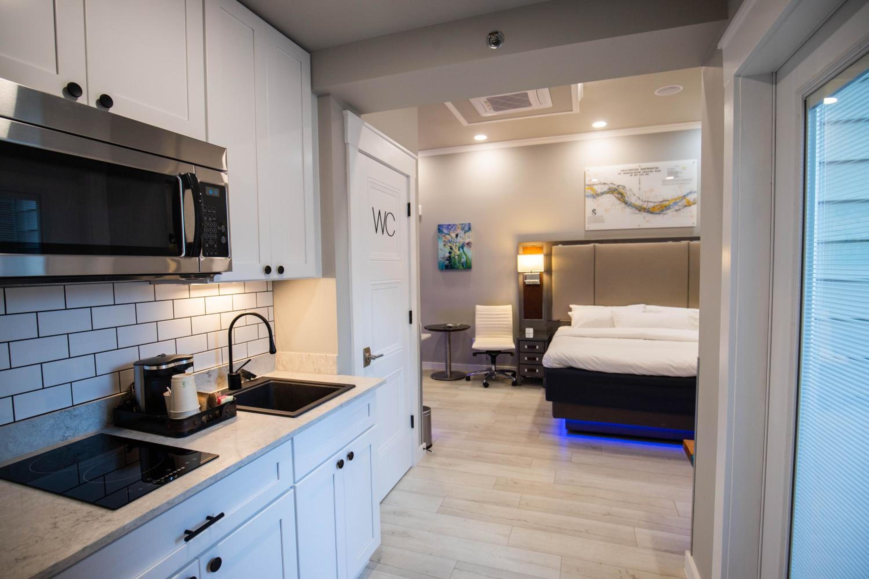hotel room