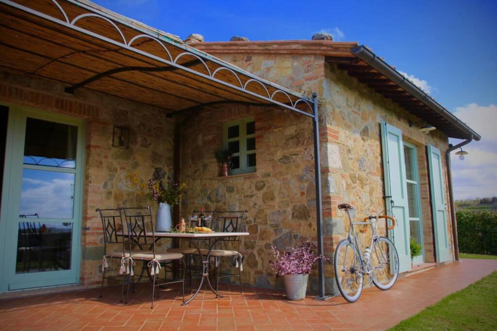 La Casina della Quercia, Your Tuscan Oak Tree House view 4