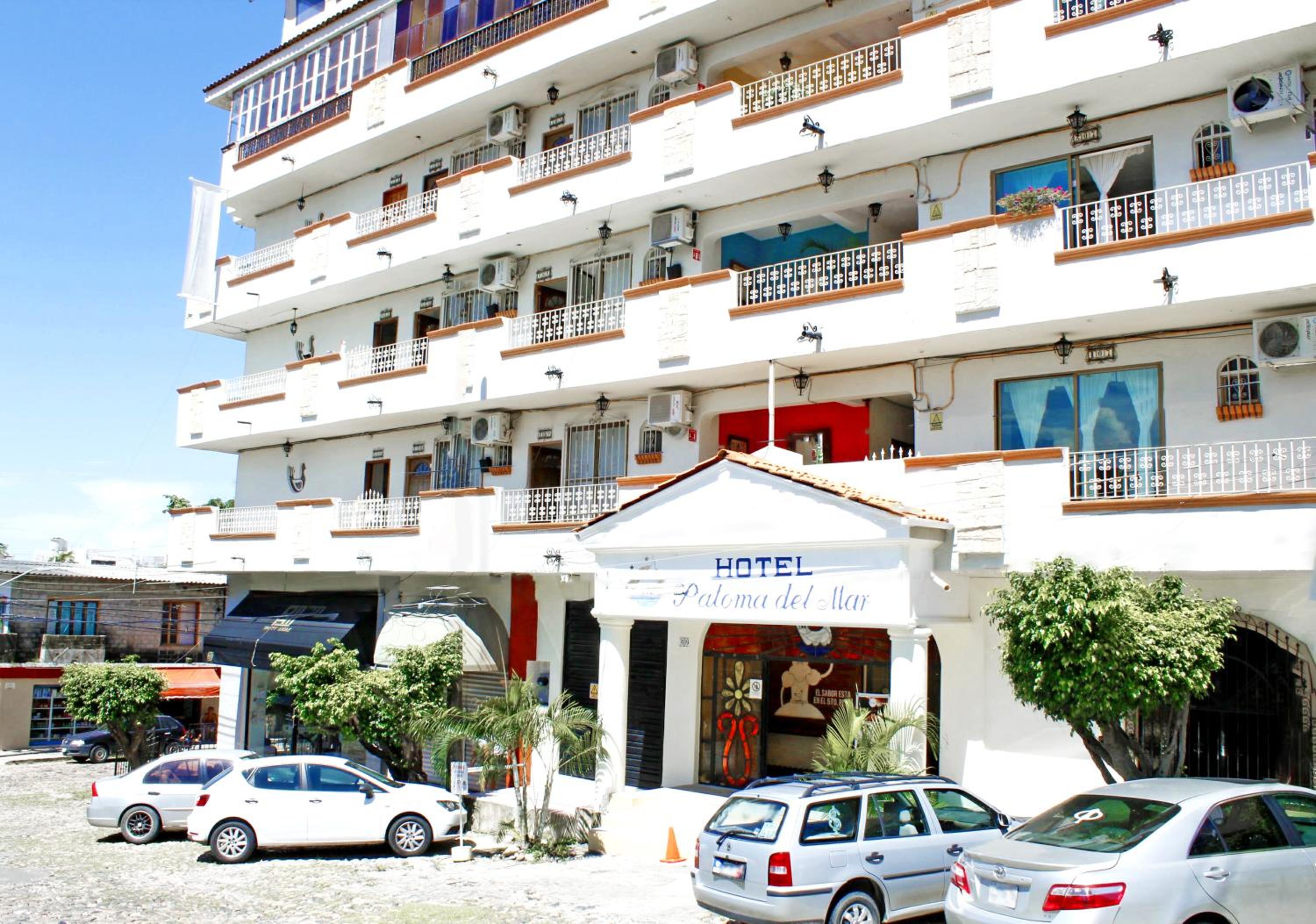 Hotel Paloma del Mar - Image 1