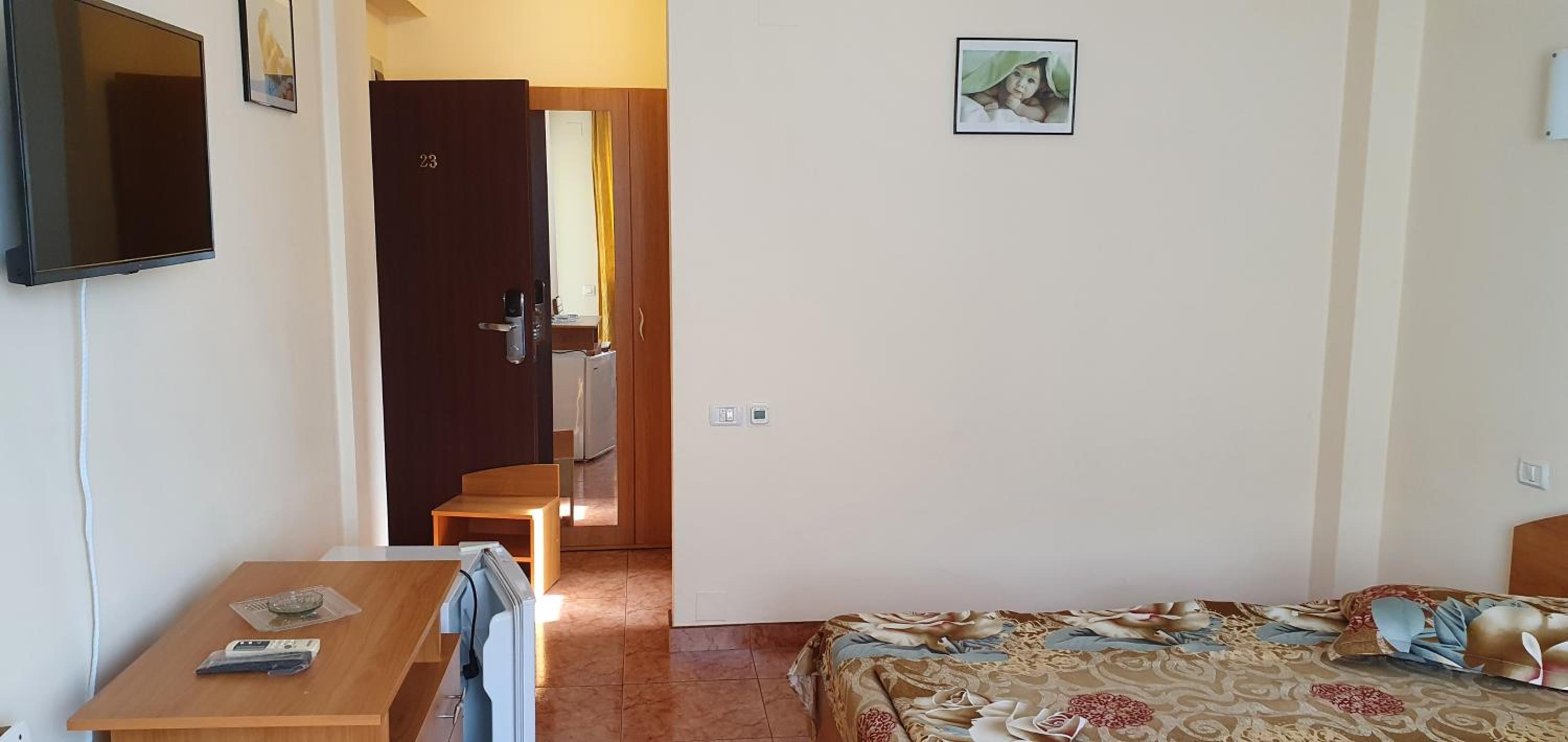 Photo 26