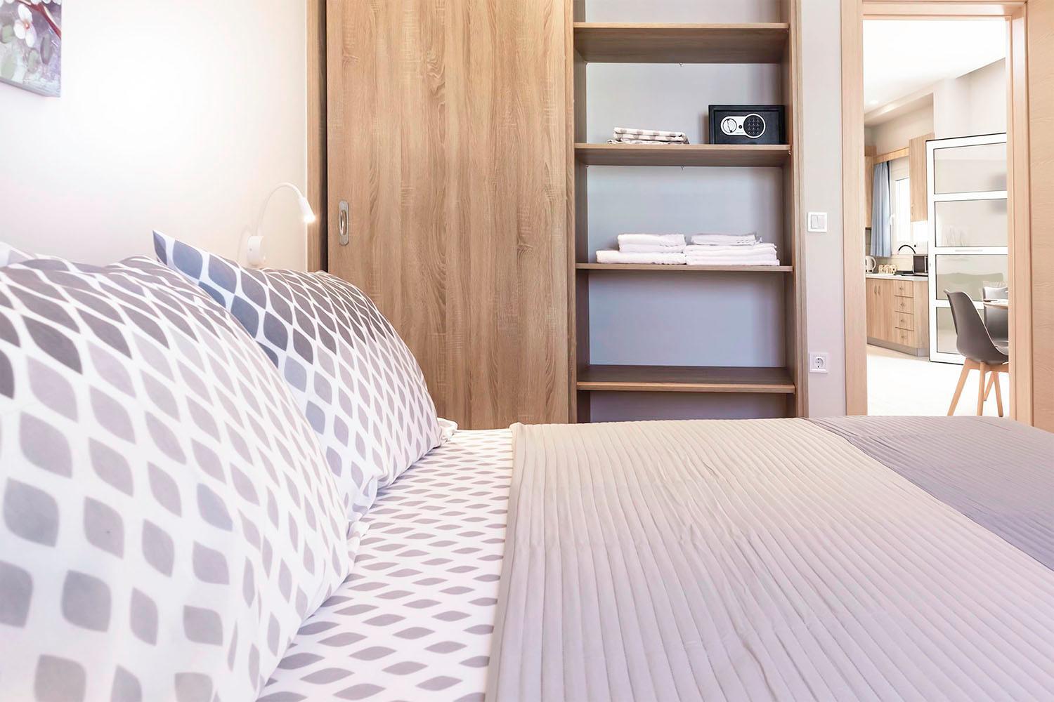 "NISSI BEACH" Houses photo 5