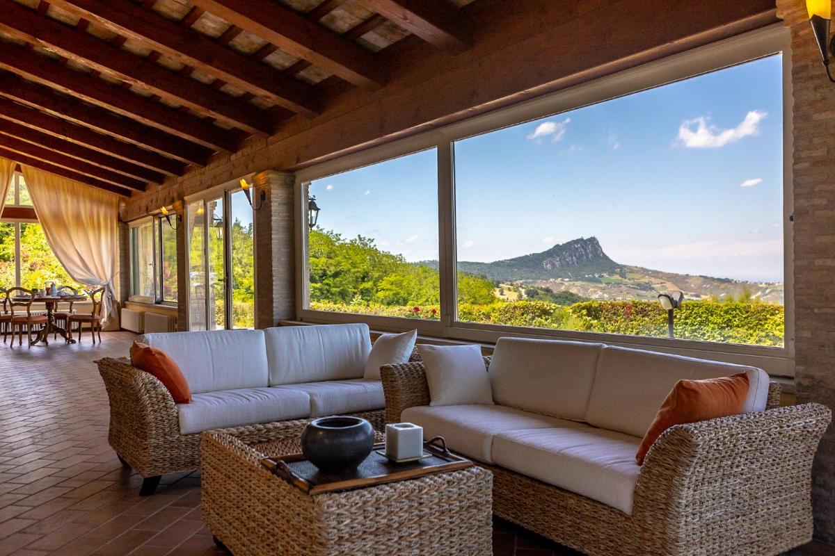 Greenwood Luxury Home view 4