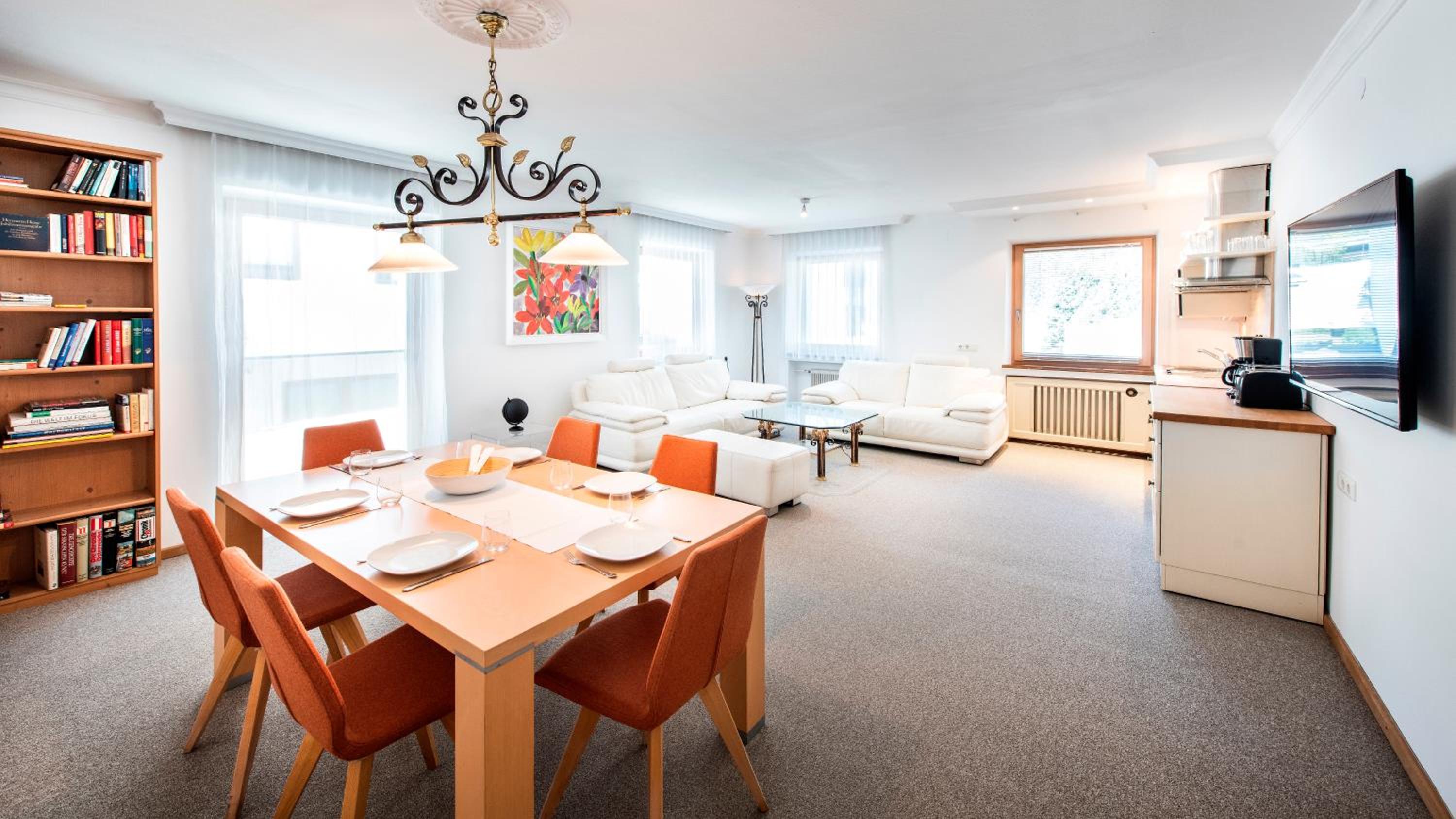 MANNI home - rooms & apartments