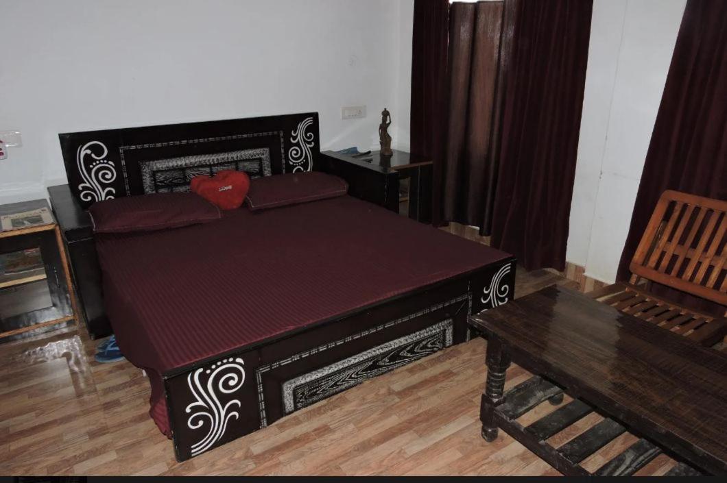 Photo 9