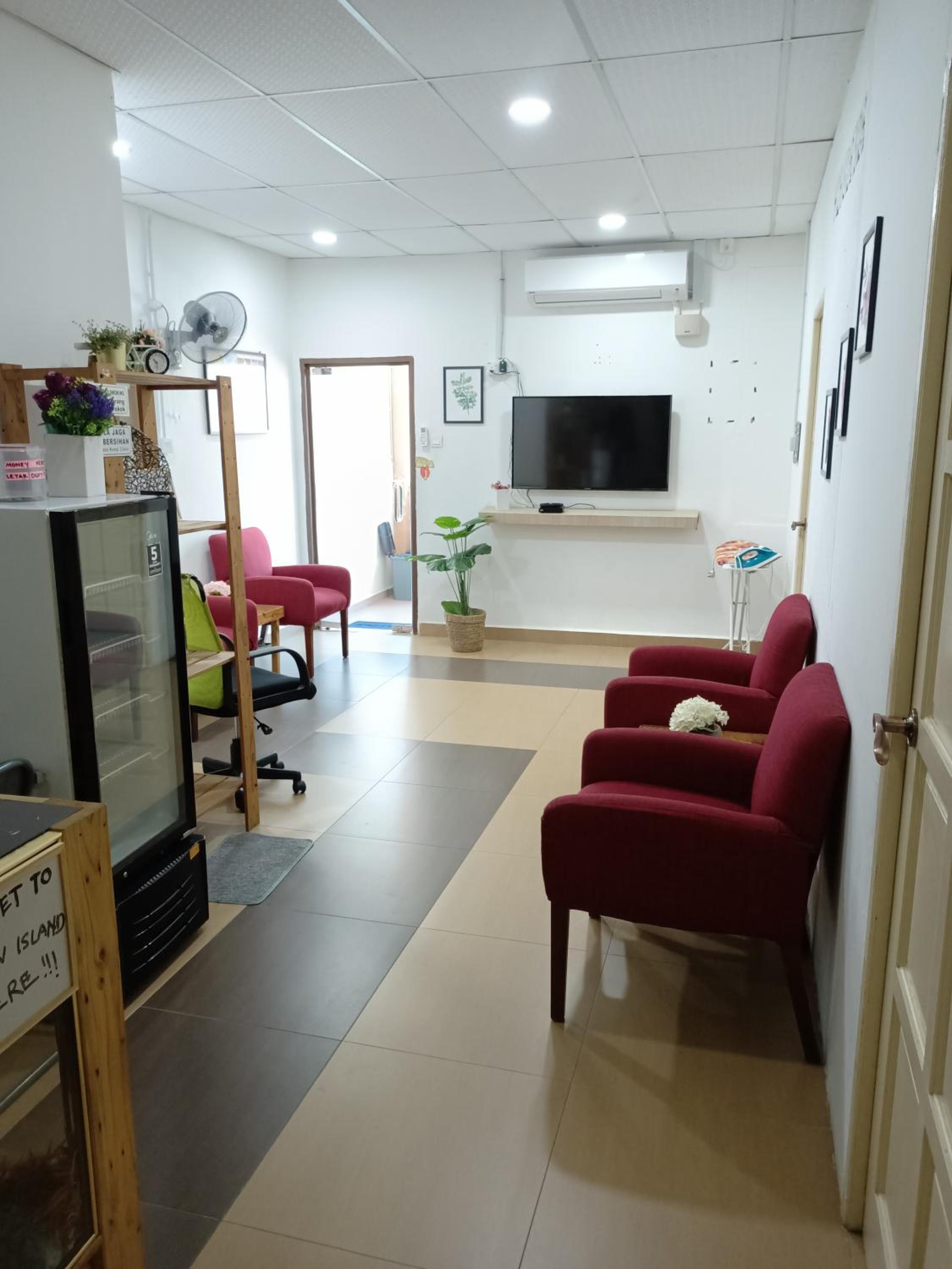 Aban Transit House photo 3
