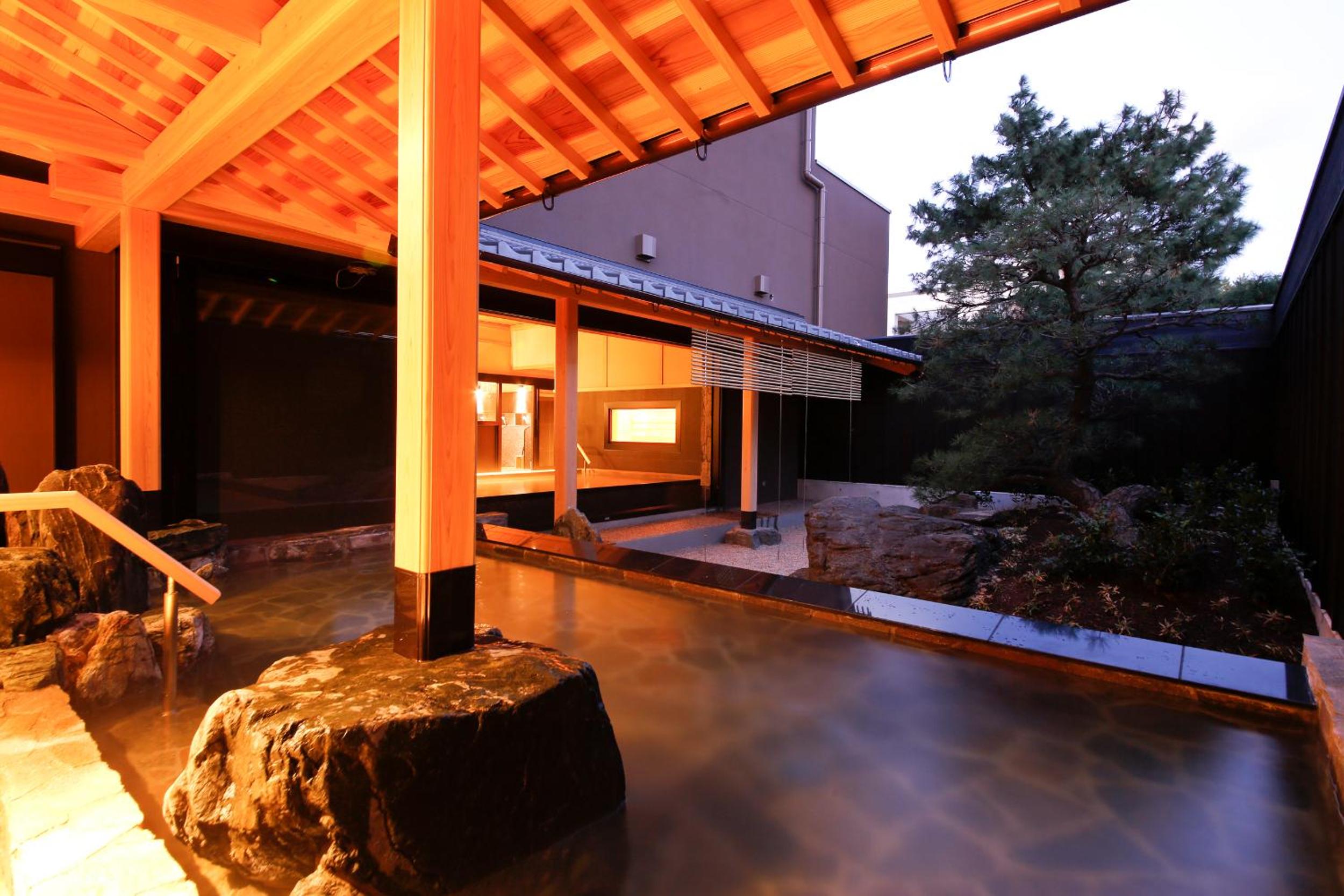 Awaji Hamarikyu
