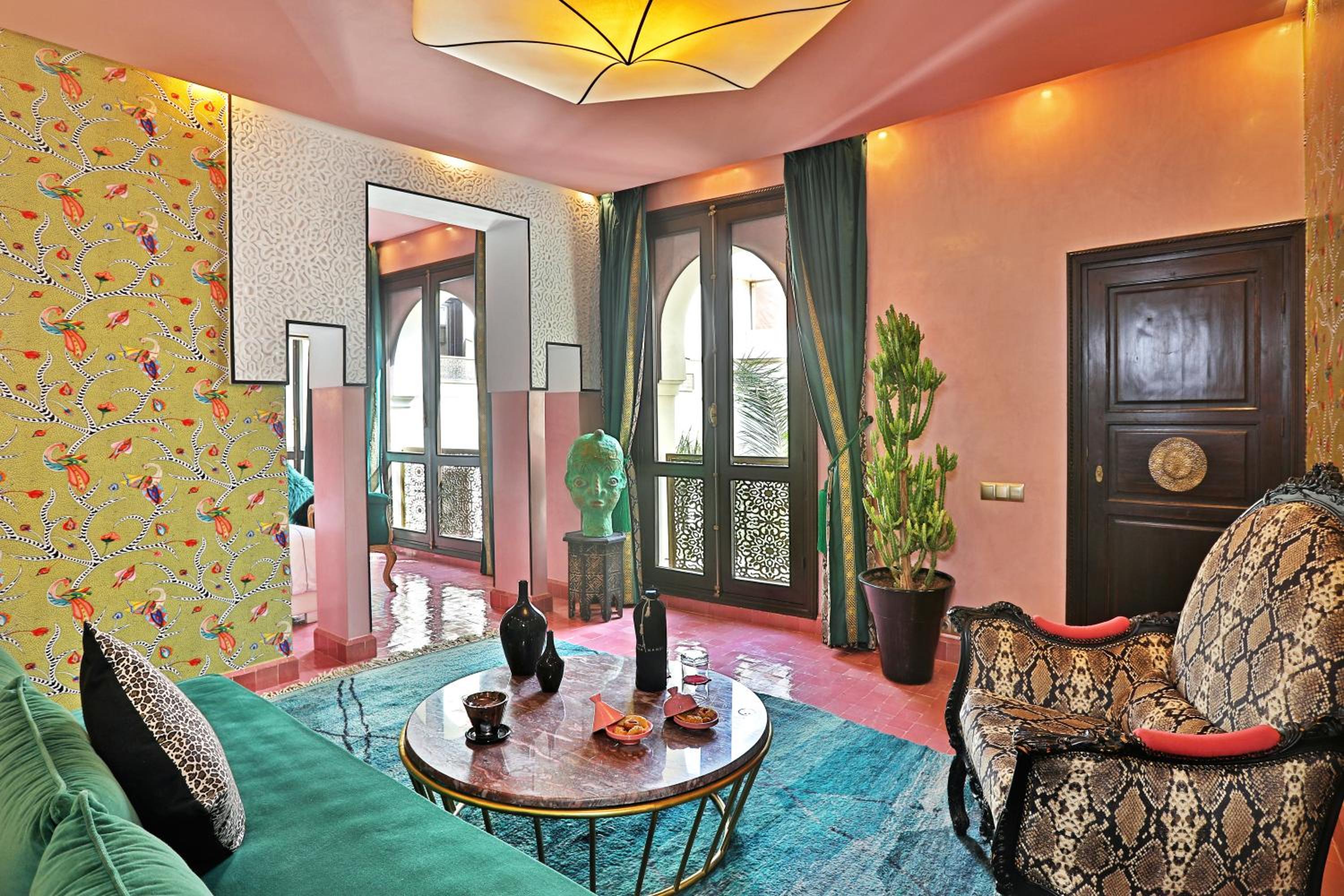 lounge