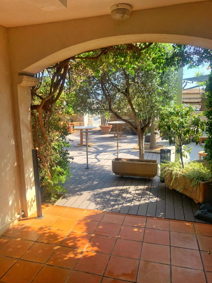 outdoor BBQ area