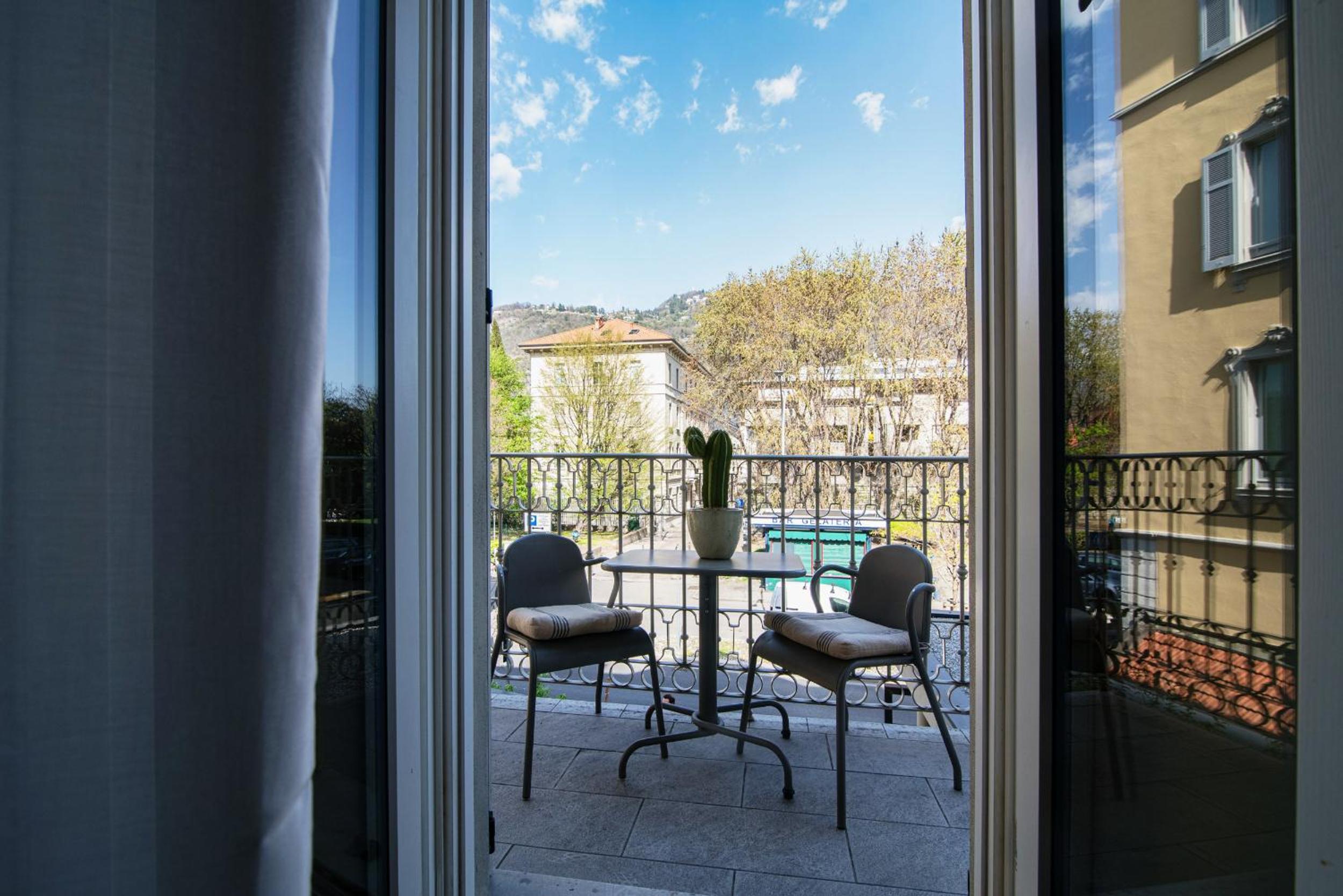 AMA 18 Suites by "The House Of Travelers" view 2