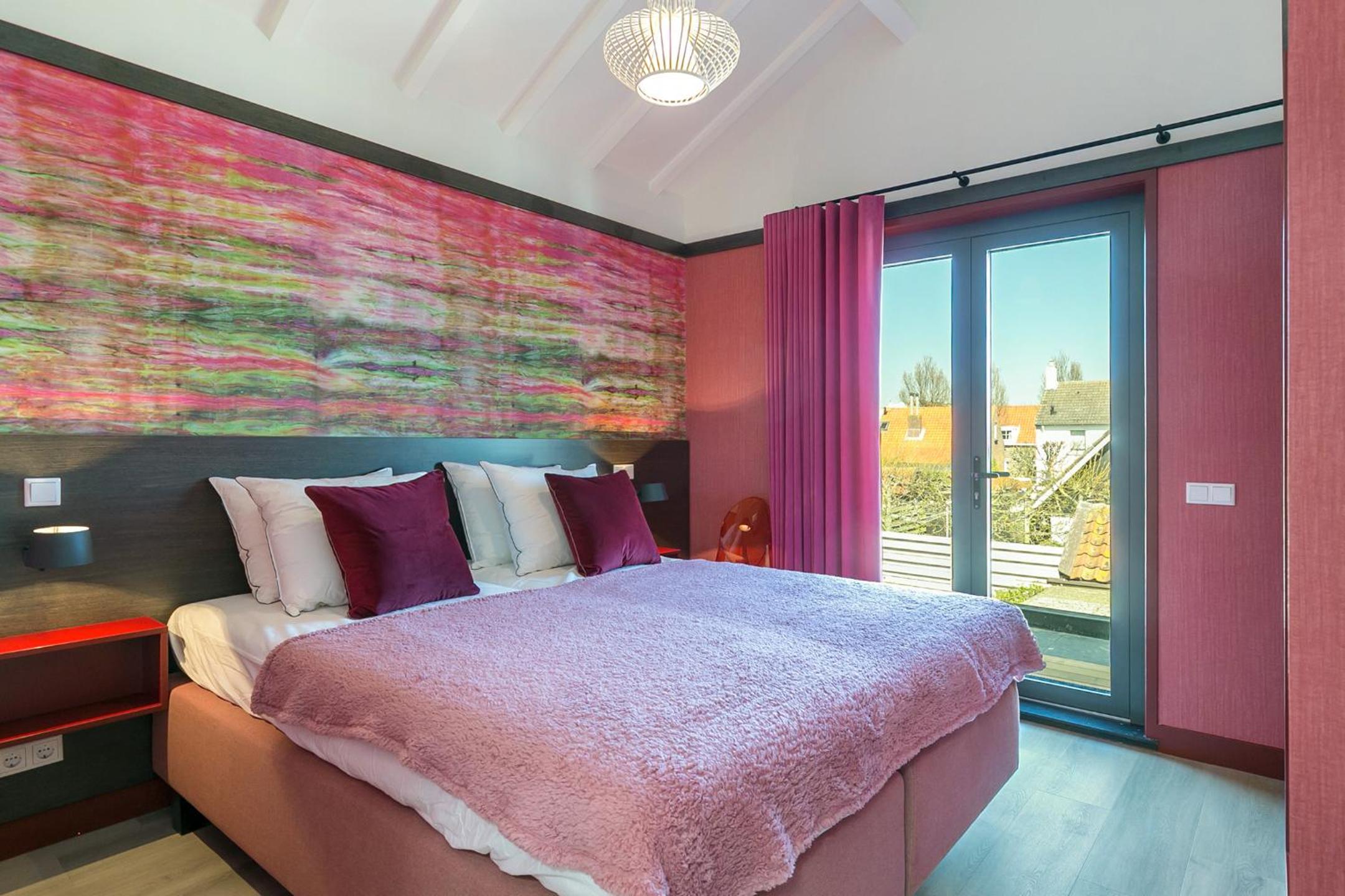 DRL45 Luxury apartment in the heart of Domburg view 2