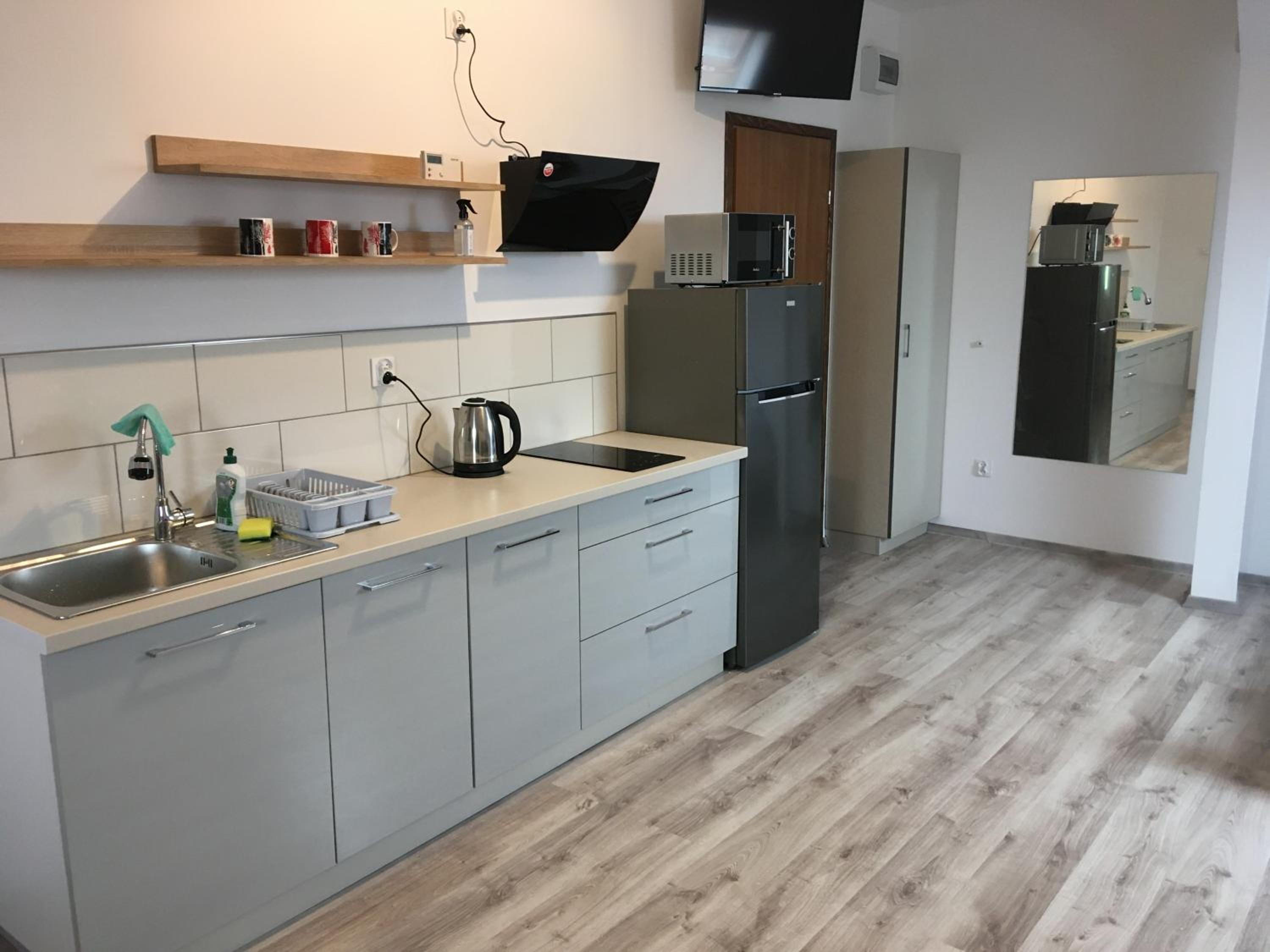 Photo 18