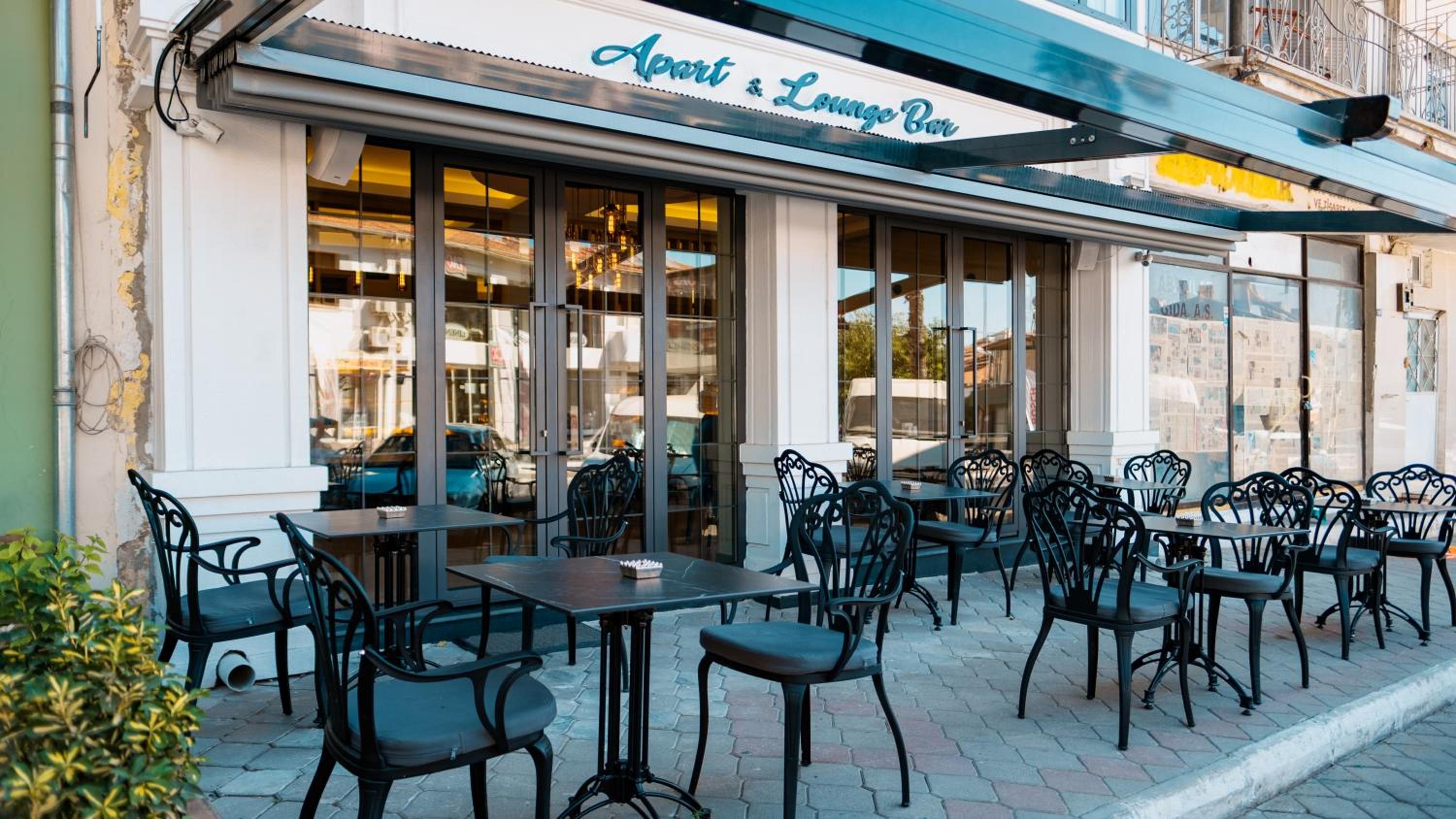 Alesta Midtown - Image 41