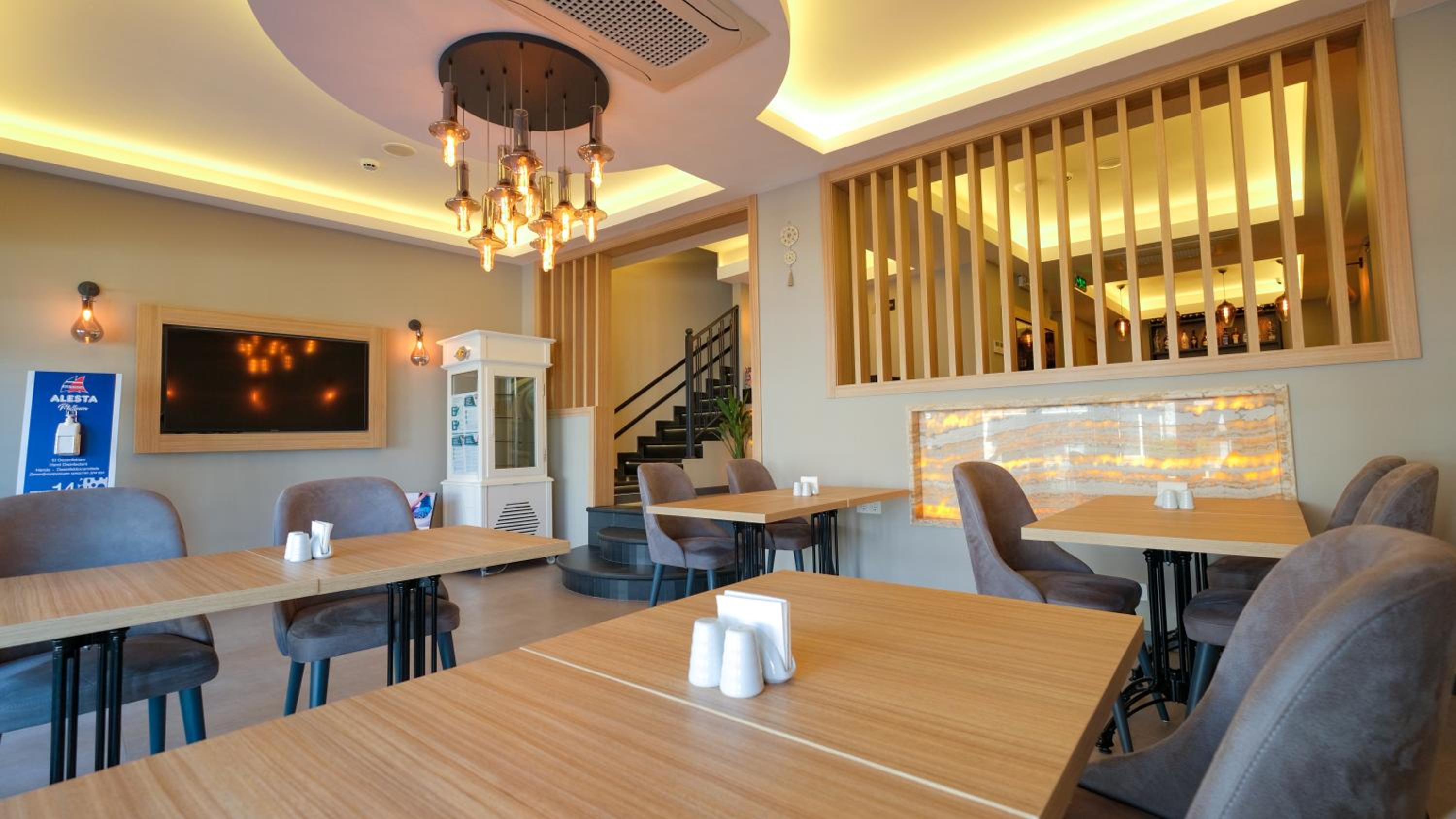 Alesta Midtown - Image 65