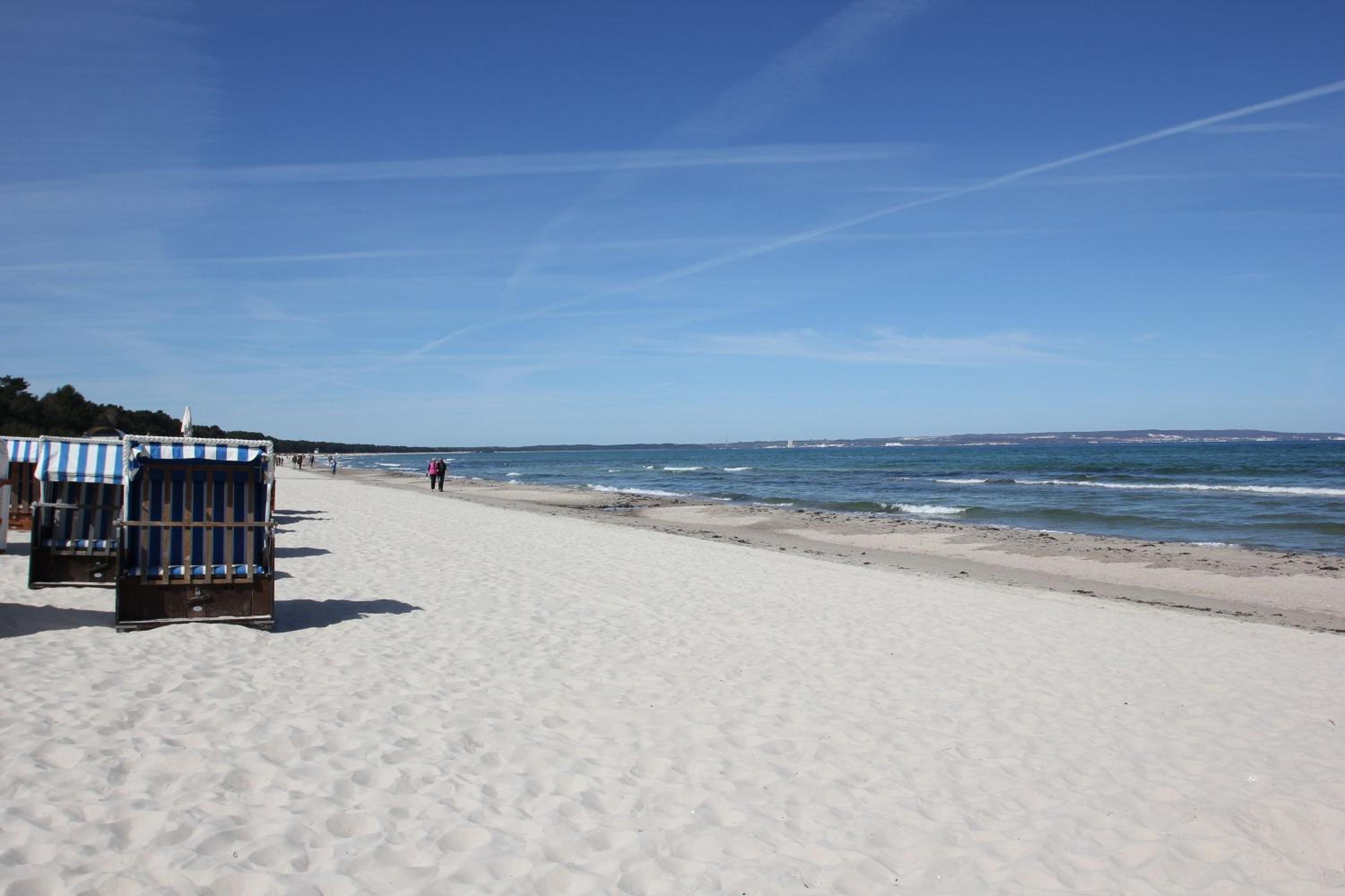strandnahe Ferienwohnung mit Meerblick und Terrasse - Villa Seeadler FeWo 602