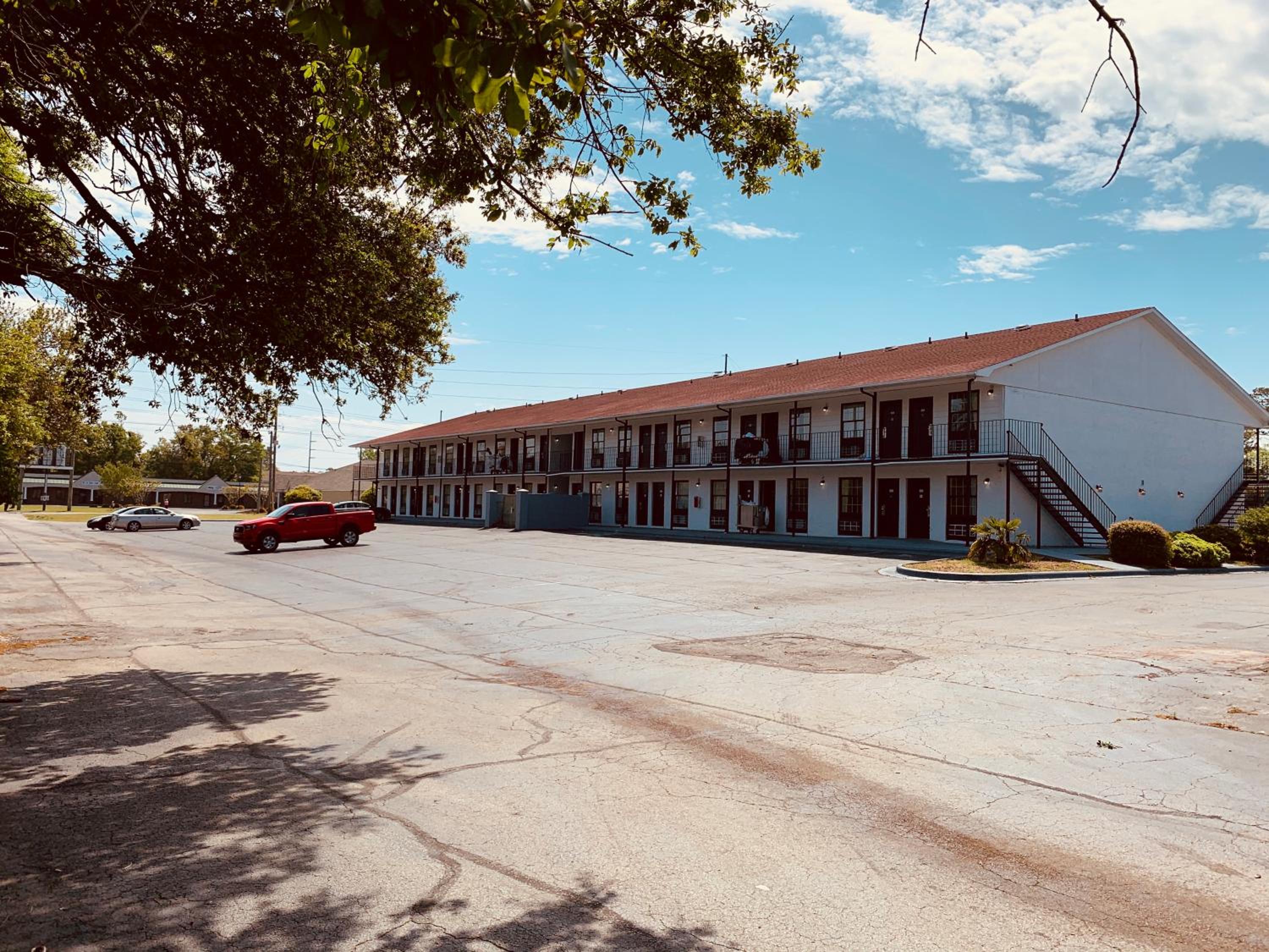 Econo Lodge Crystal Coast