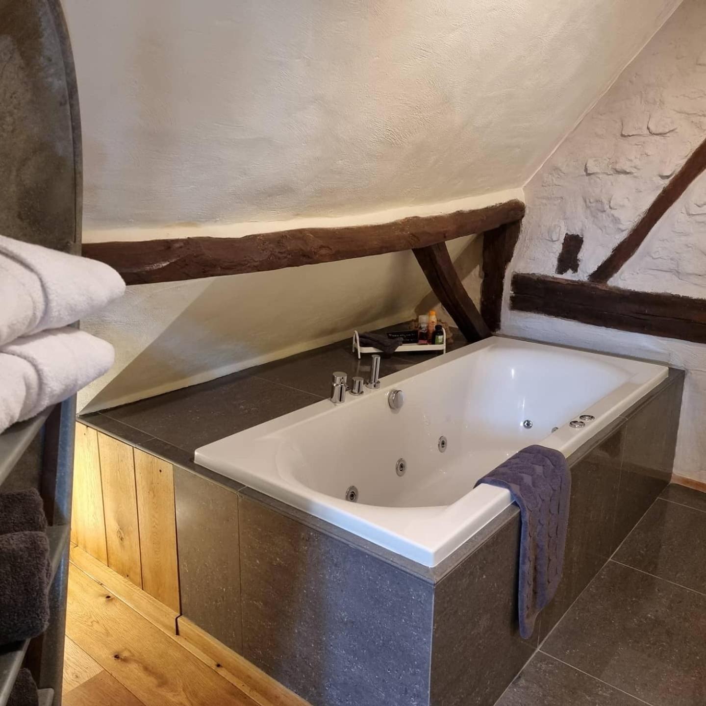 Een vleugje wellness in de Voerstreek - Bed & Breakfast Onder de Poort
