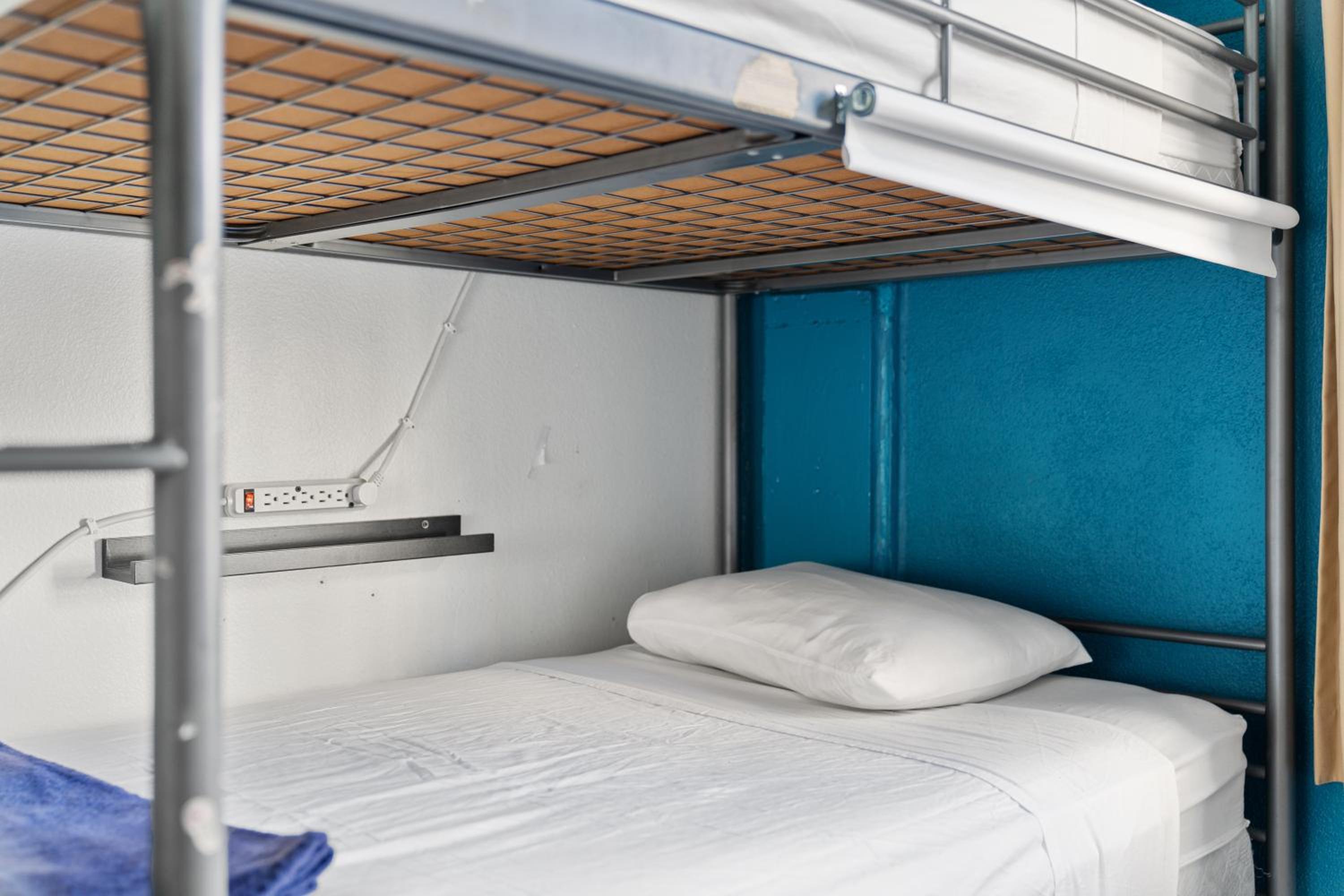 Samesun Hollywood Hotel & Hostel 5