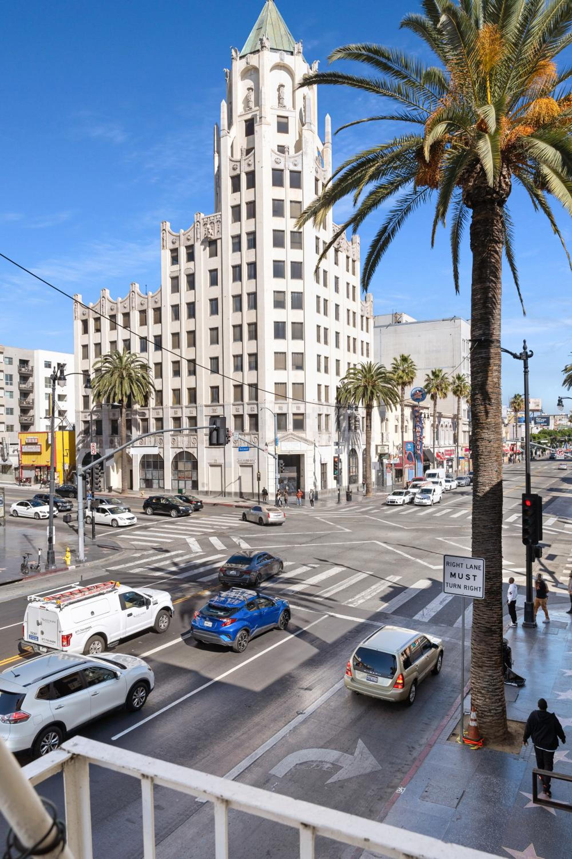 Samesun Hollywood Hotel & Hostel