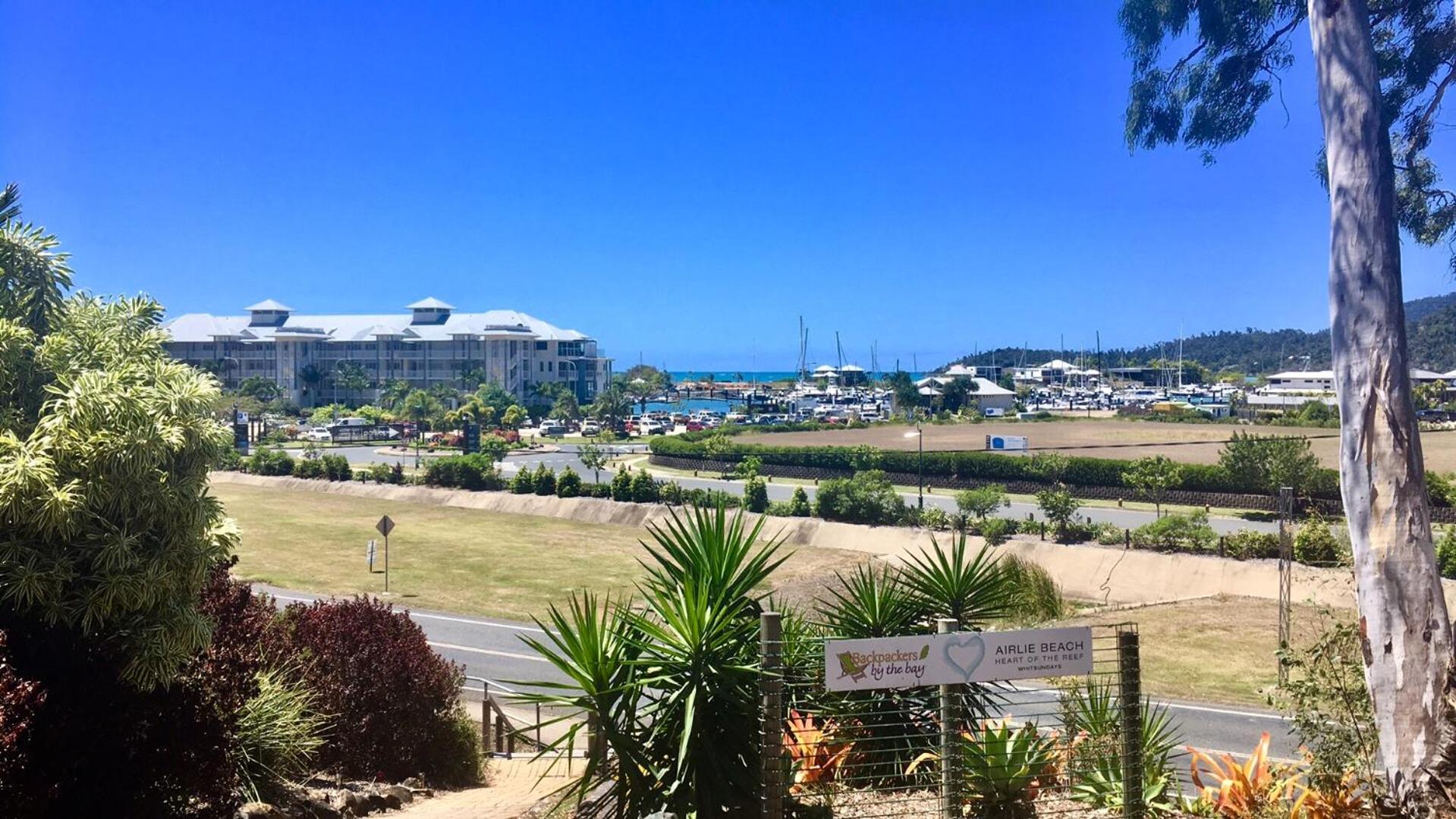 Backpackers By The Bay