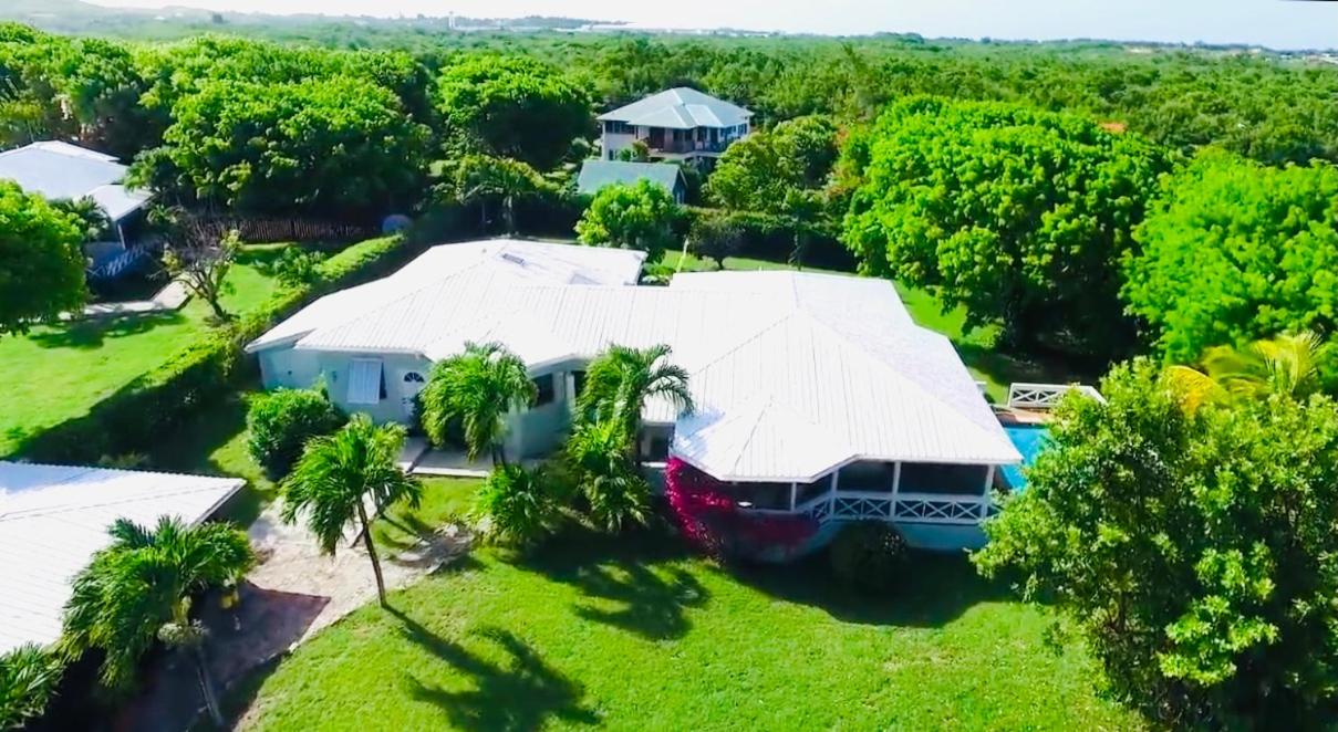 Sea Foam Villa