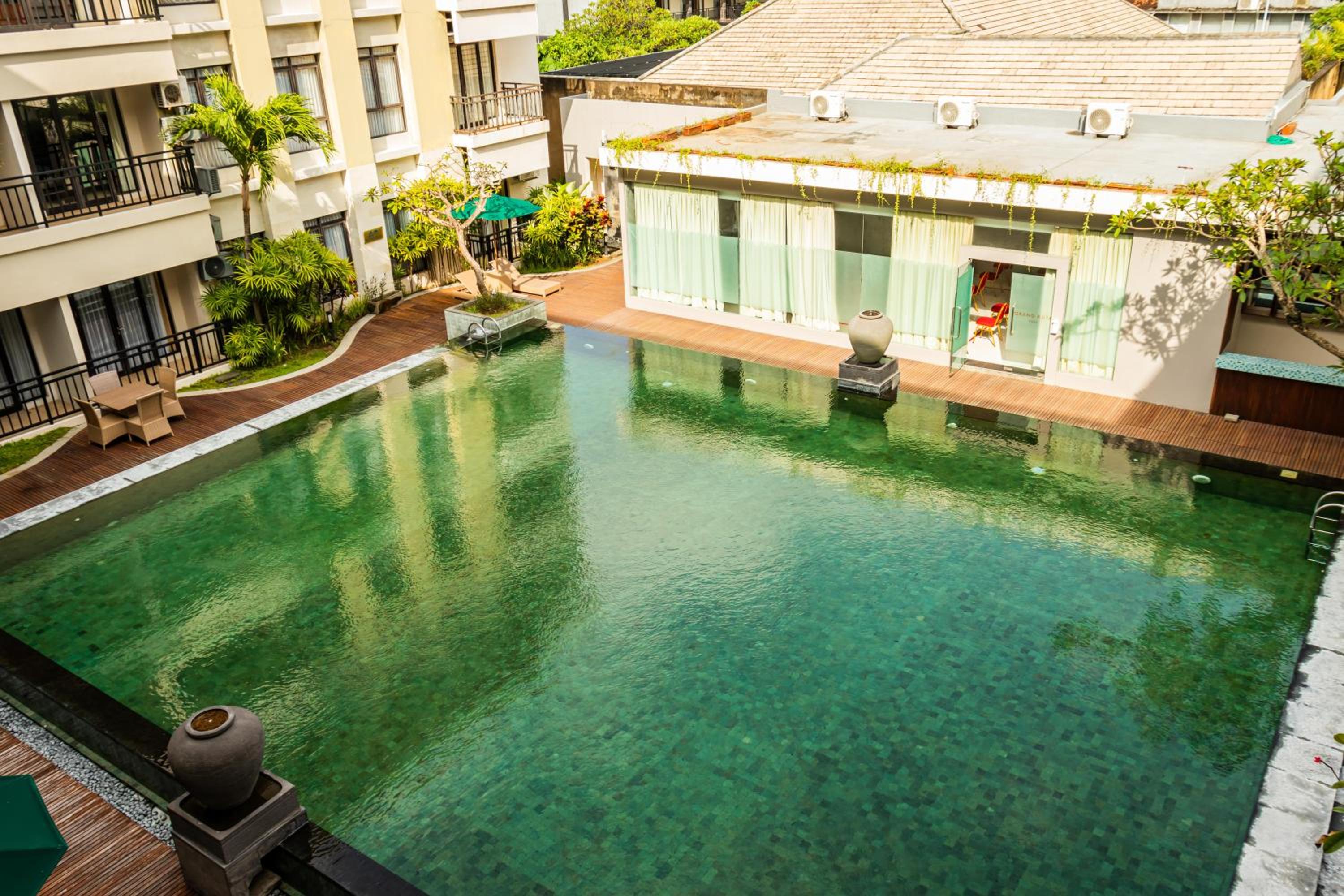 Grace Apartment Bali - A Cozy 2 Bedrooms Apartment in Sunset Road view 5