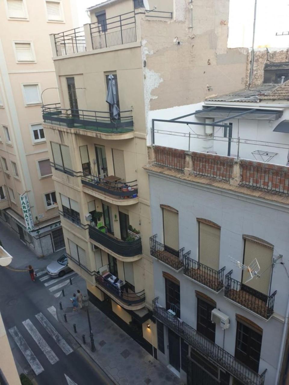 Very beautiful penthouse in the heart of Alicante view 5