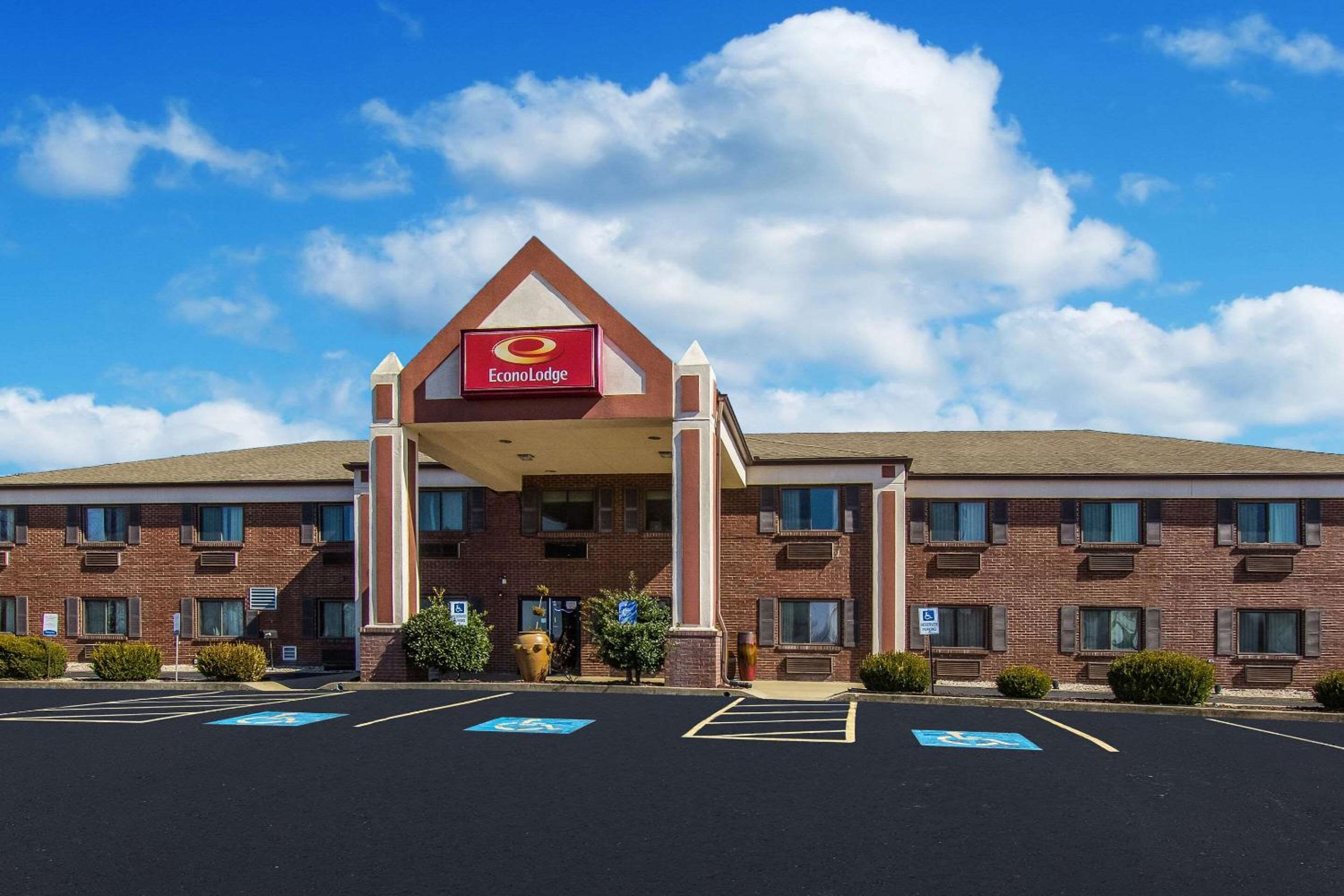 Shelbyville Vacations - Econo Lodge Shelbyville - Property Image 28