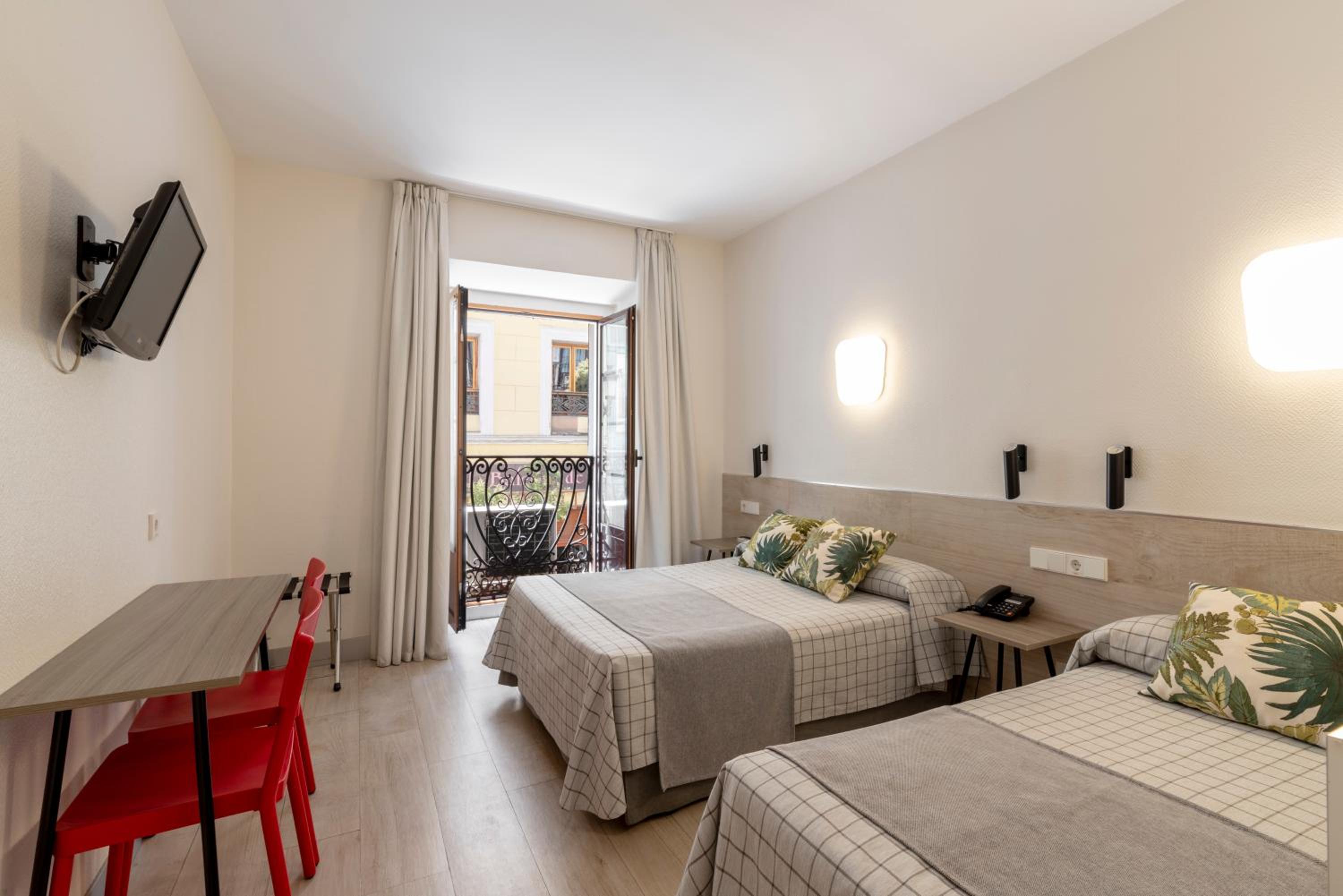 Hostal Castilla II Puerta del Sol