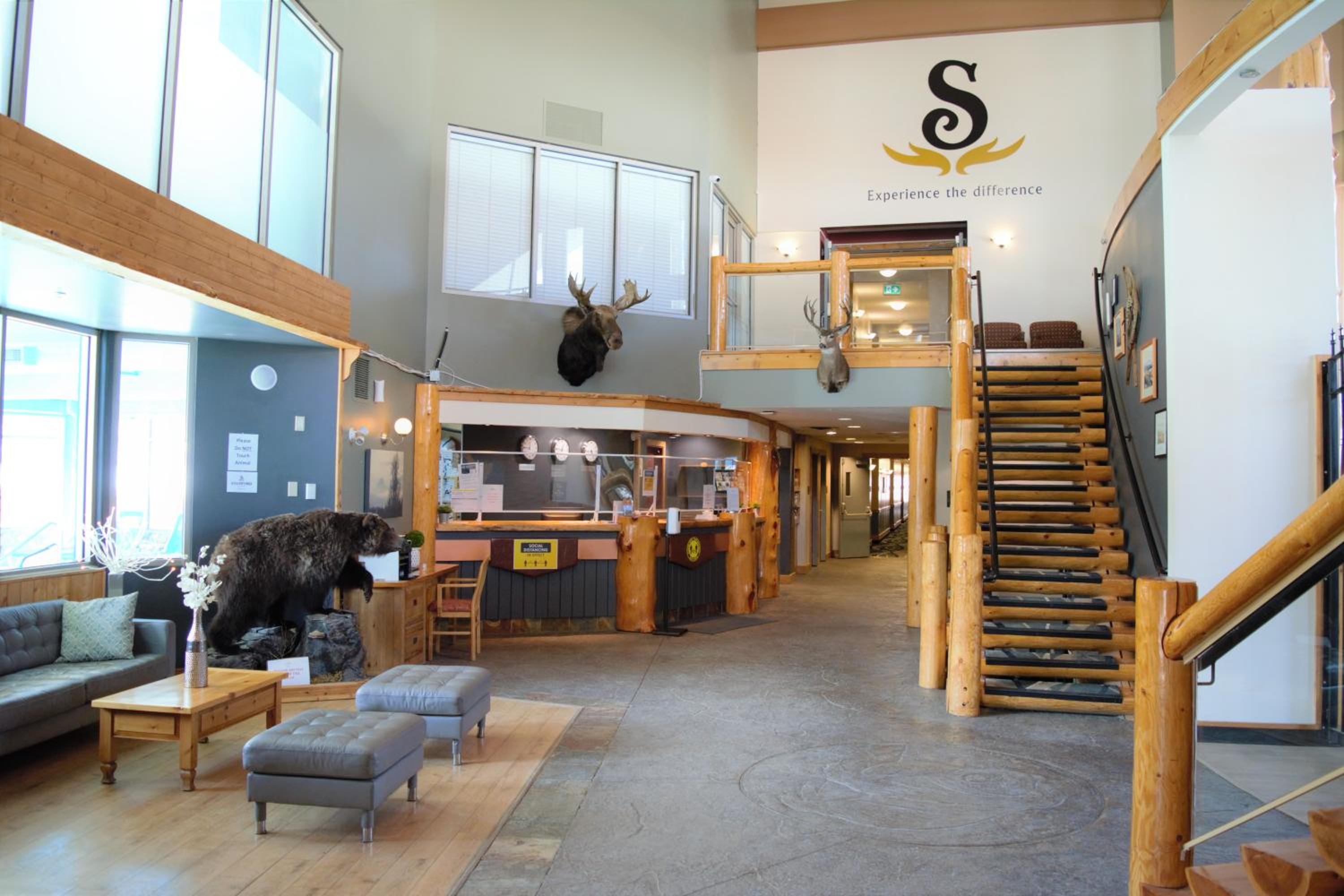 Fernie Vacations - Fernie Stanford Resort - Property Image 3