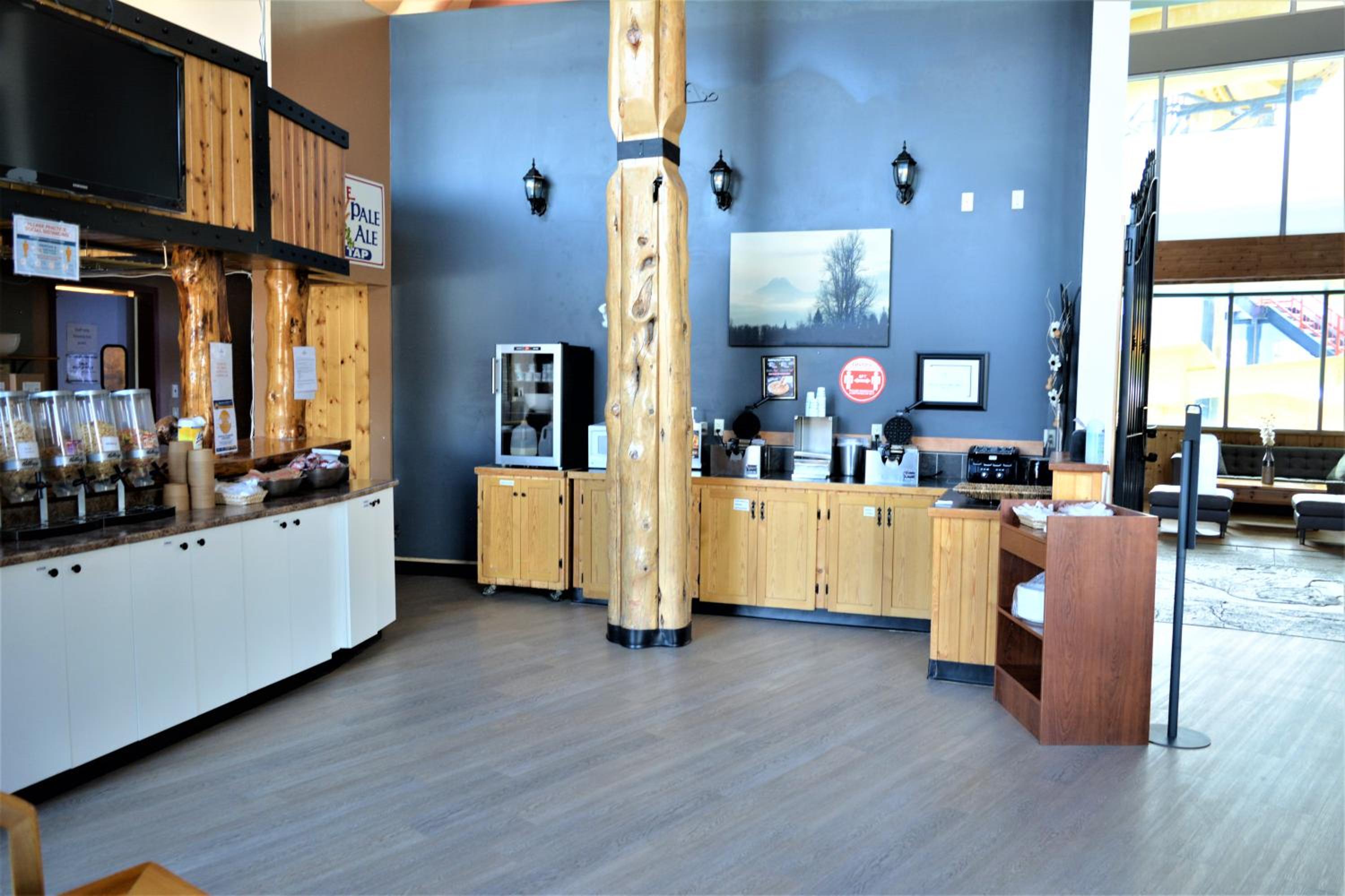 Fernie Vacations - Fernie Stanford Resort - Property Image 8