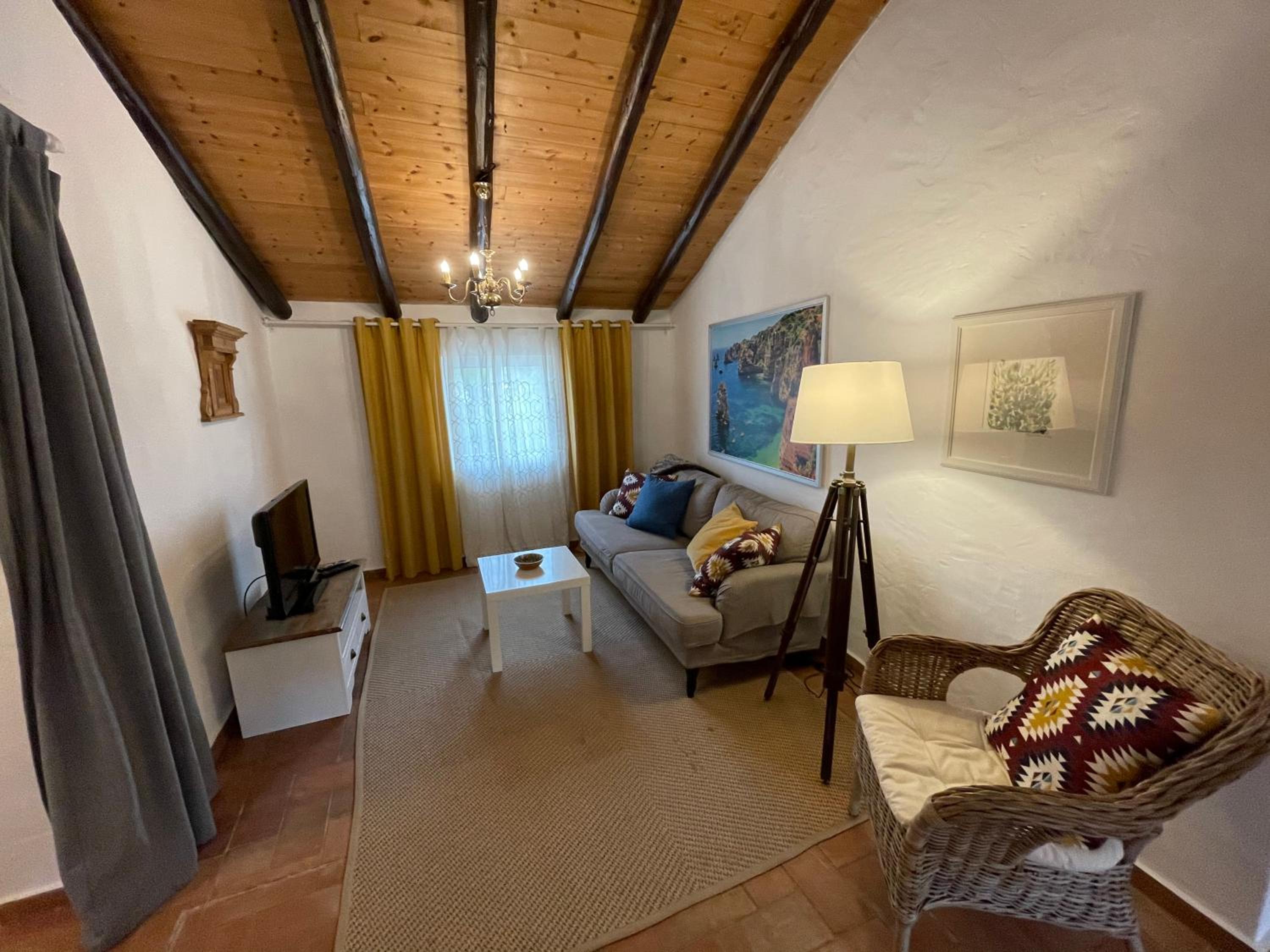 Casa Olivia - Charming renovated farmhouse with panoramic views view 4