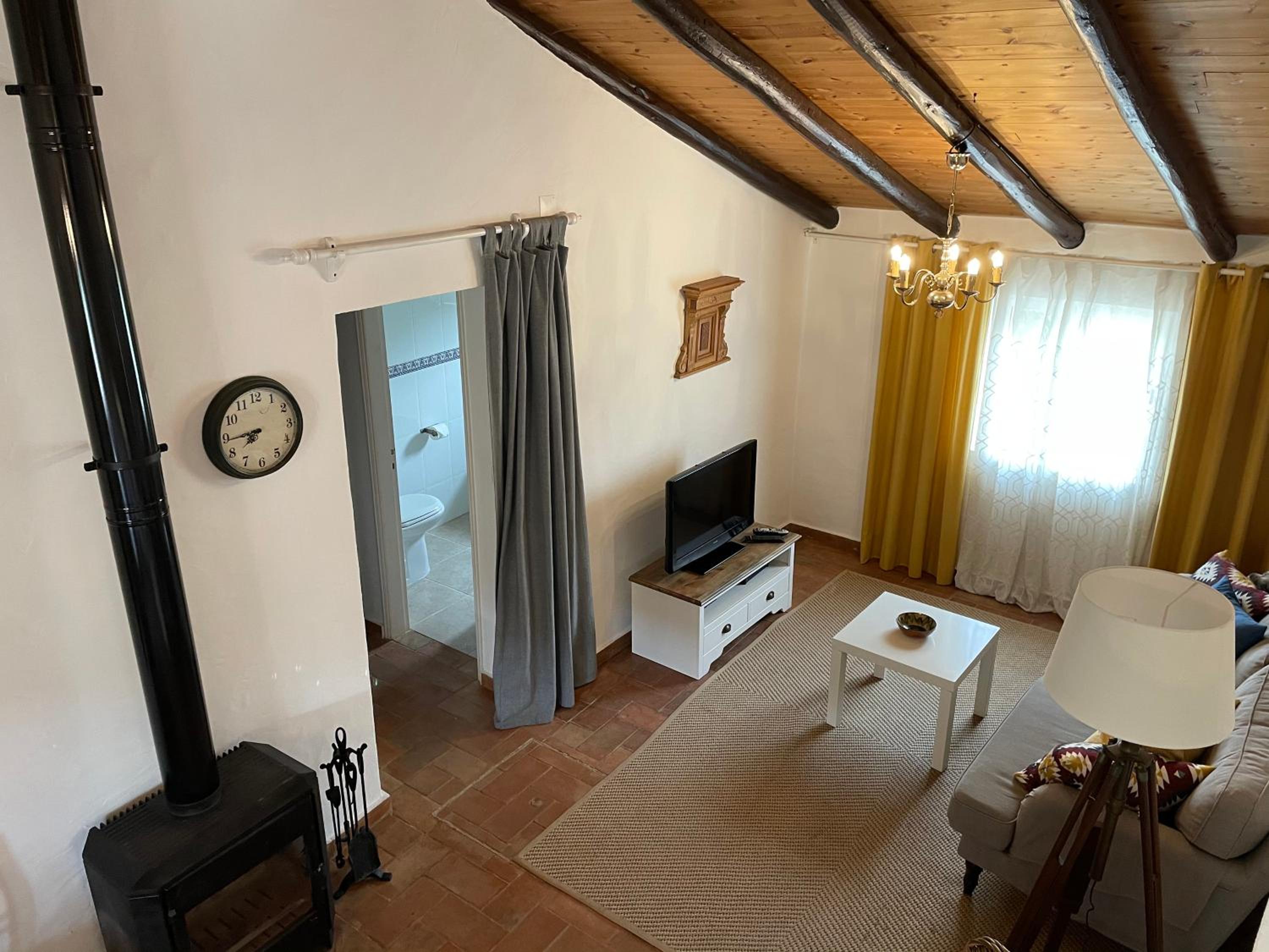 Casa Olivia - Charming renovated farmhouse with panoramic views view 5