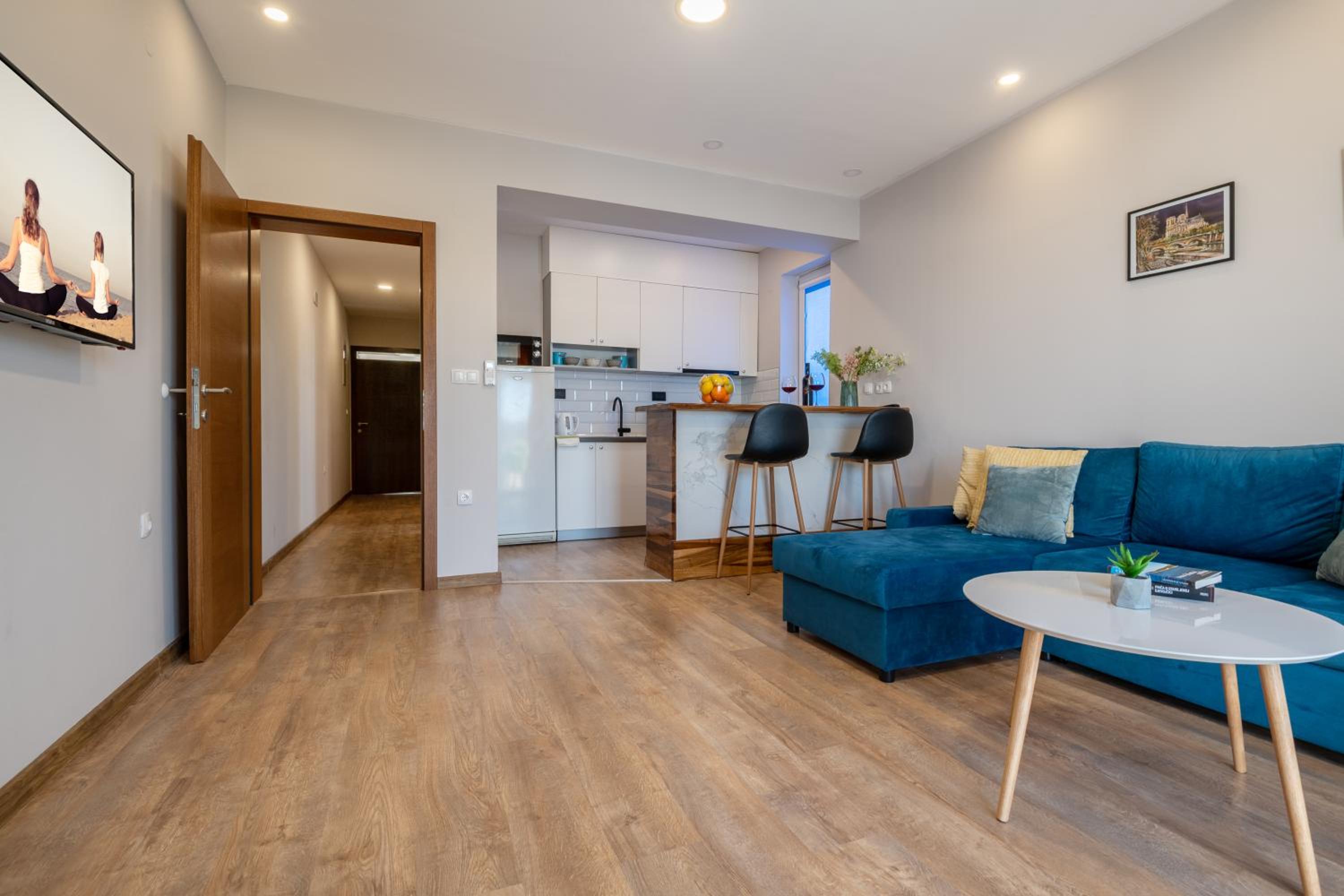 Apartments Leona