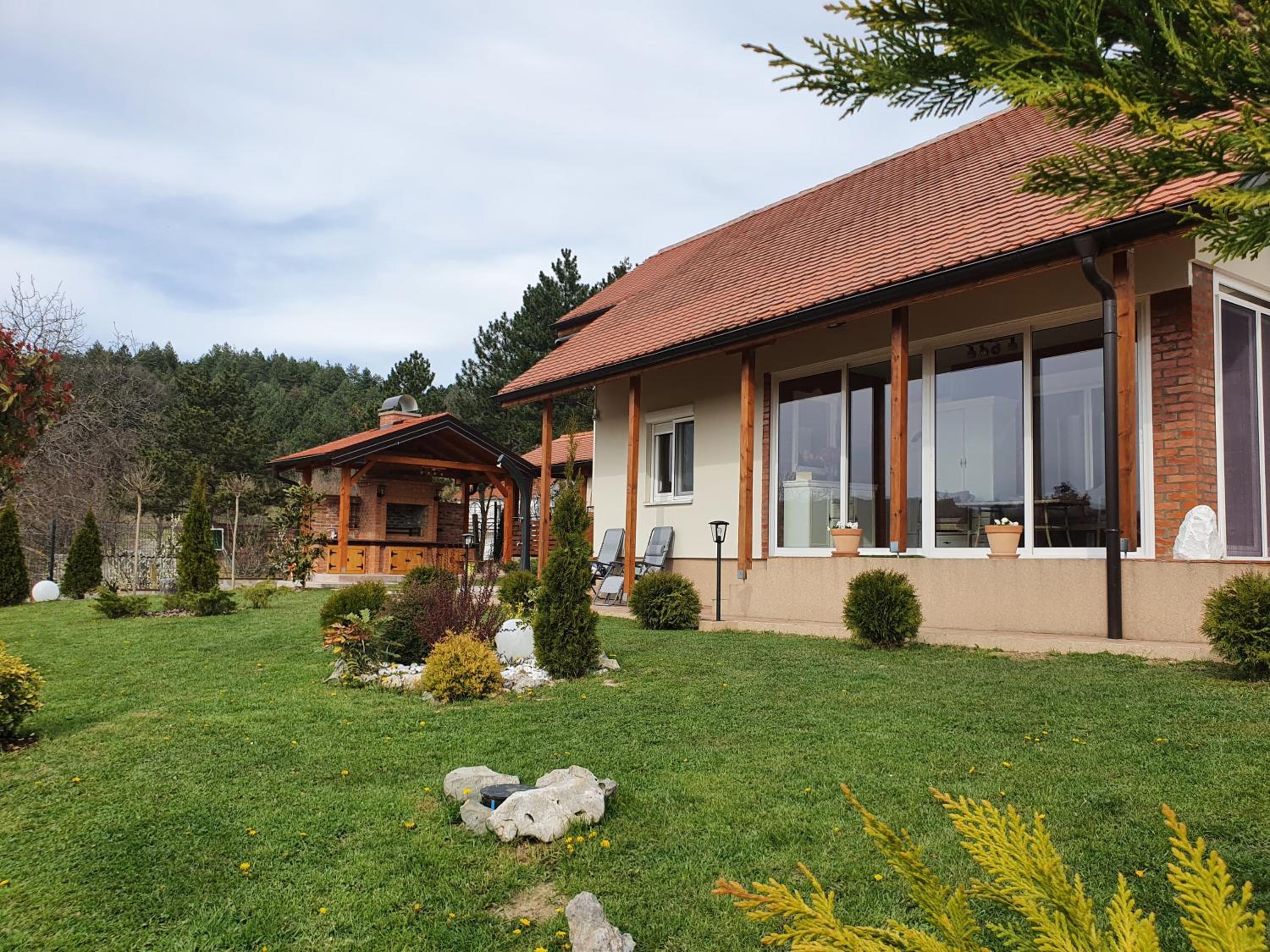 Dolce Vita House Vrdnik view 3