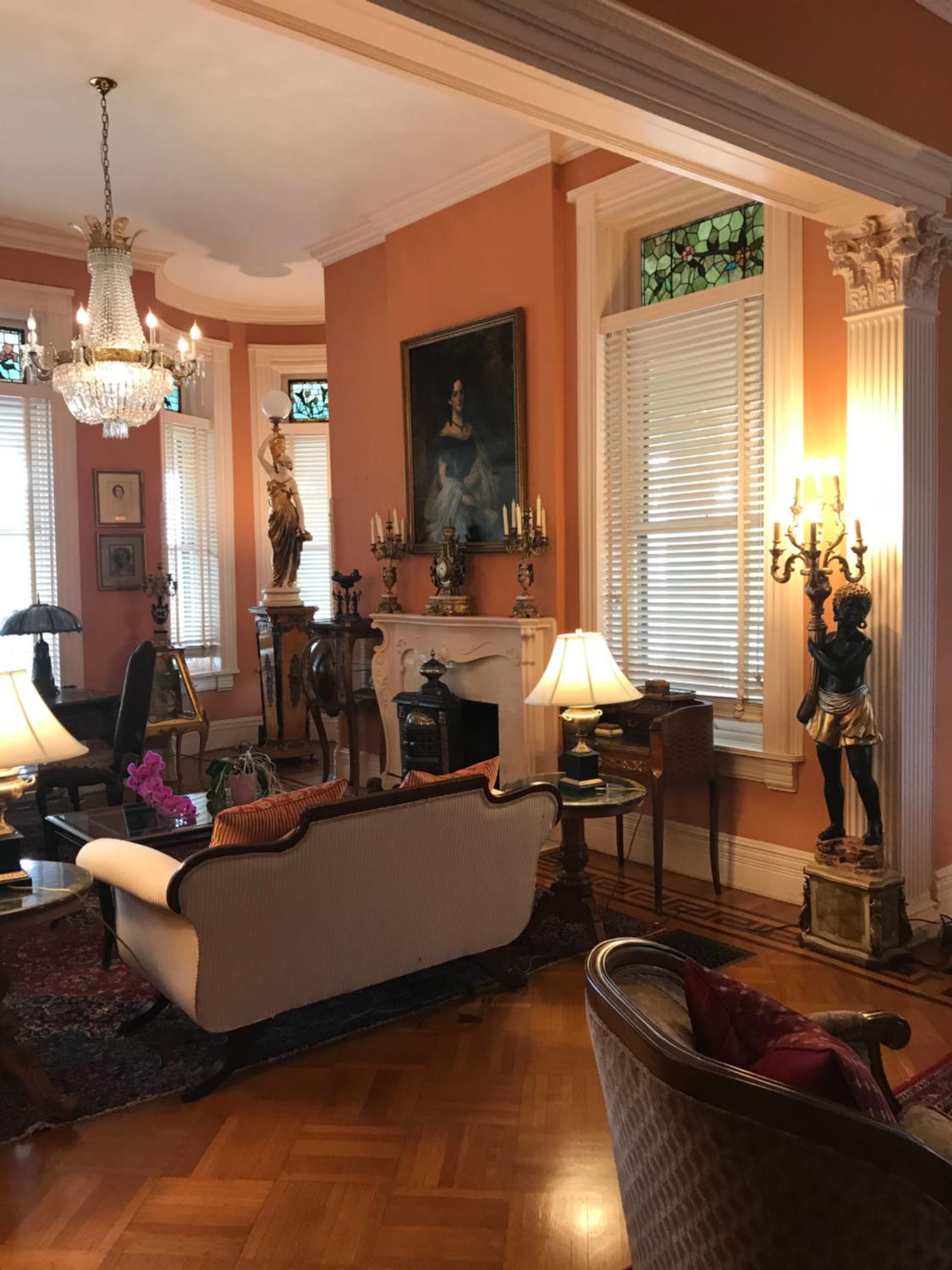 Burke Mansion
