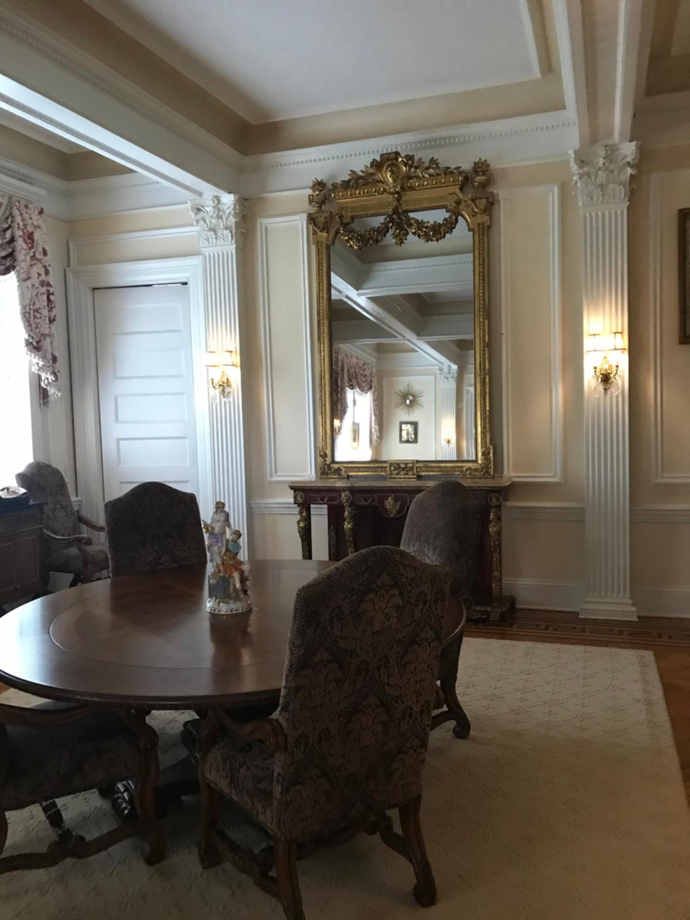 Burke Mansion