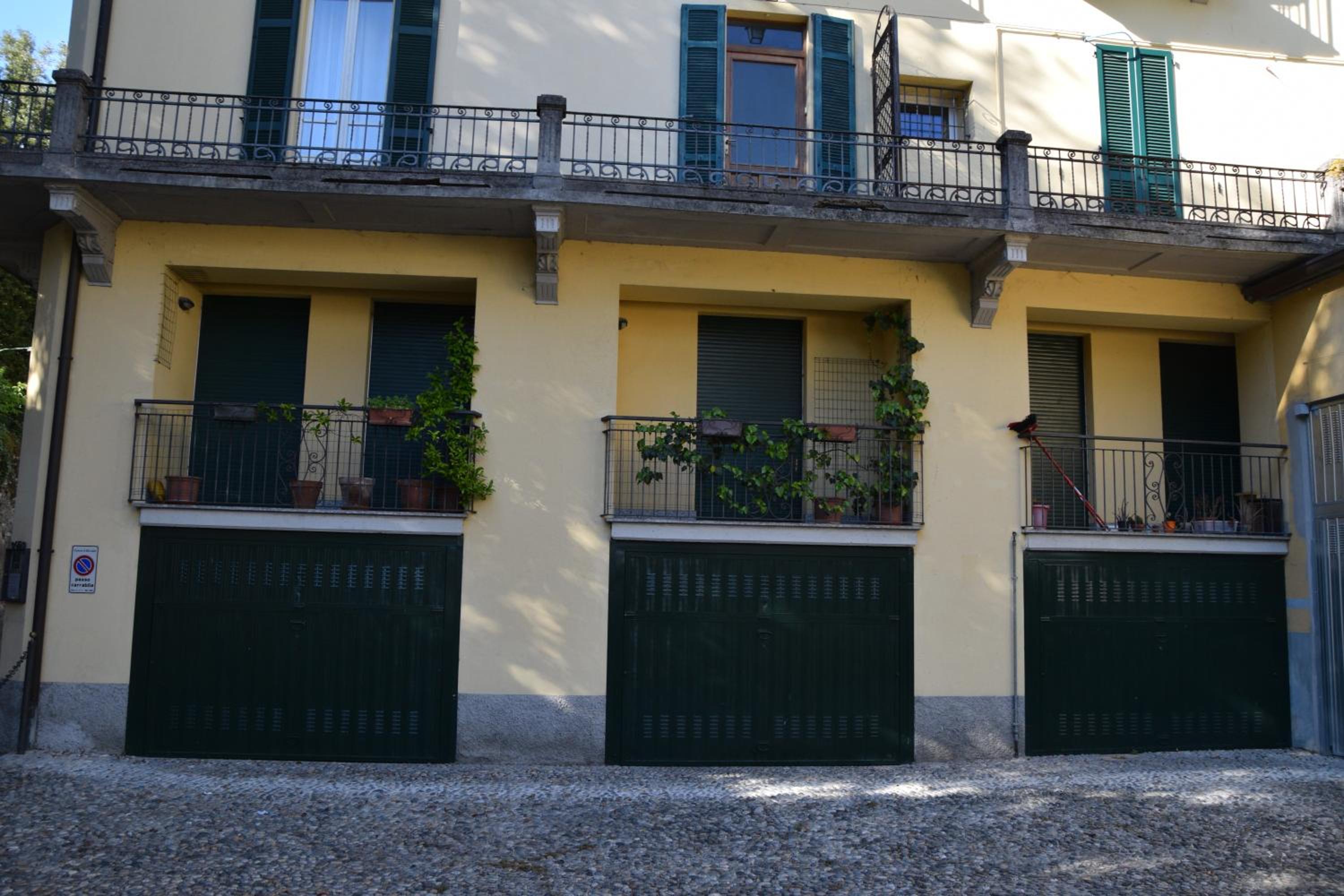 Casa Nostra view 3